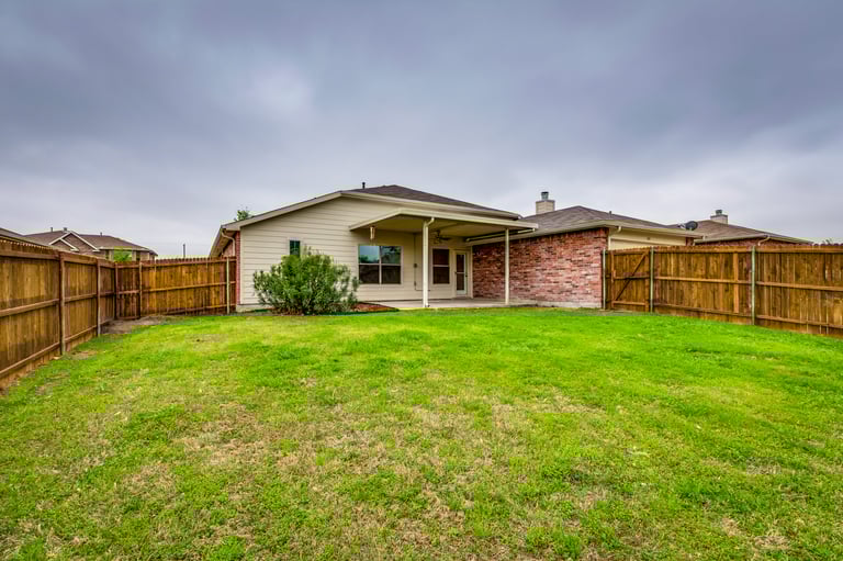 Photo 28 of 28 - 420 Ame Ln, Royse City, TX 75189
