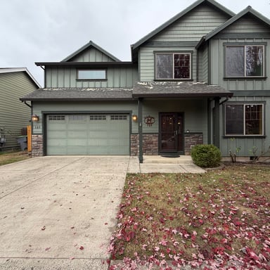 Property photo 1 of 146 NE American Dr