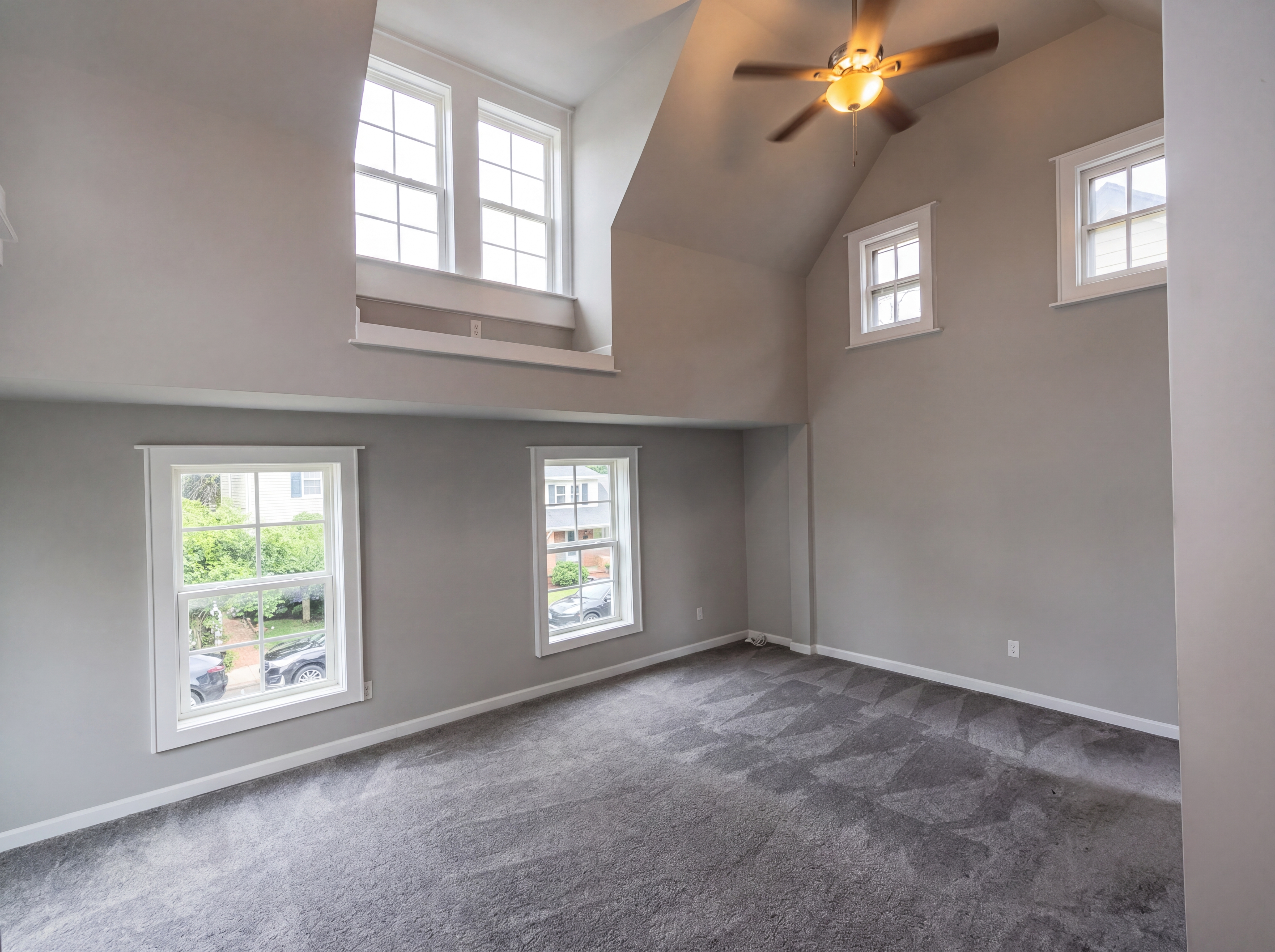 Photo 14 of 24 of 316 W Commerce St, Smyrna, DE