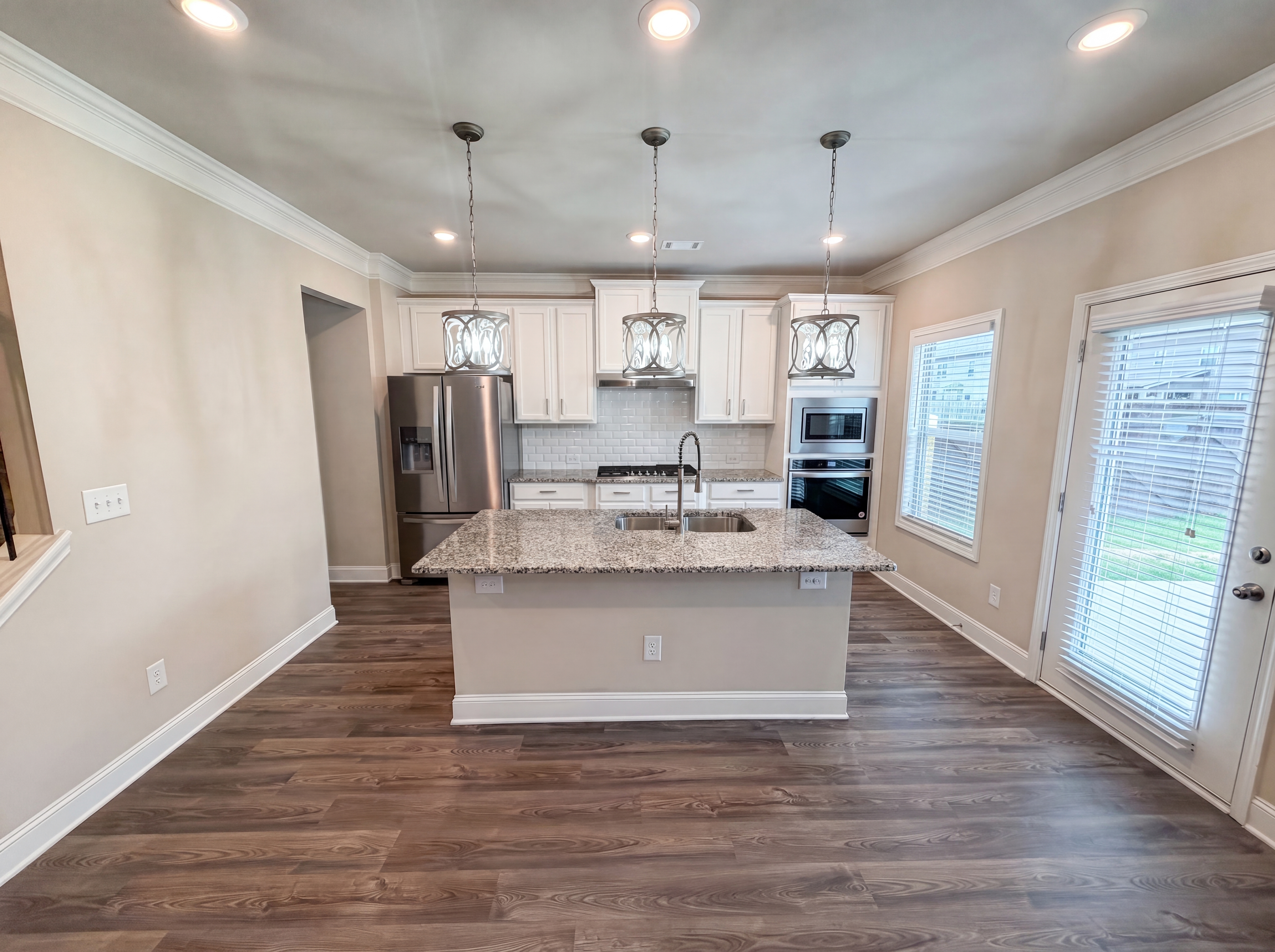 Photo 2 of 24 of 158 Mitchem Creek Dr, Loganville, GA