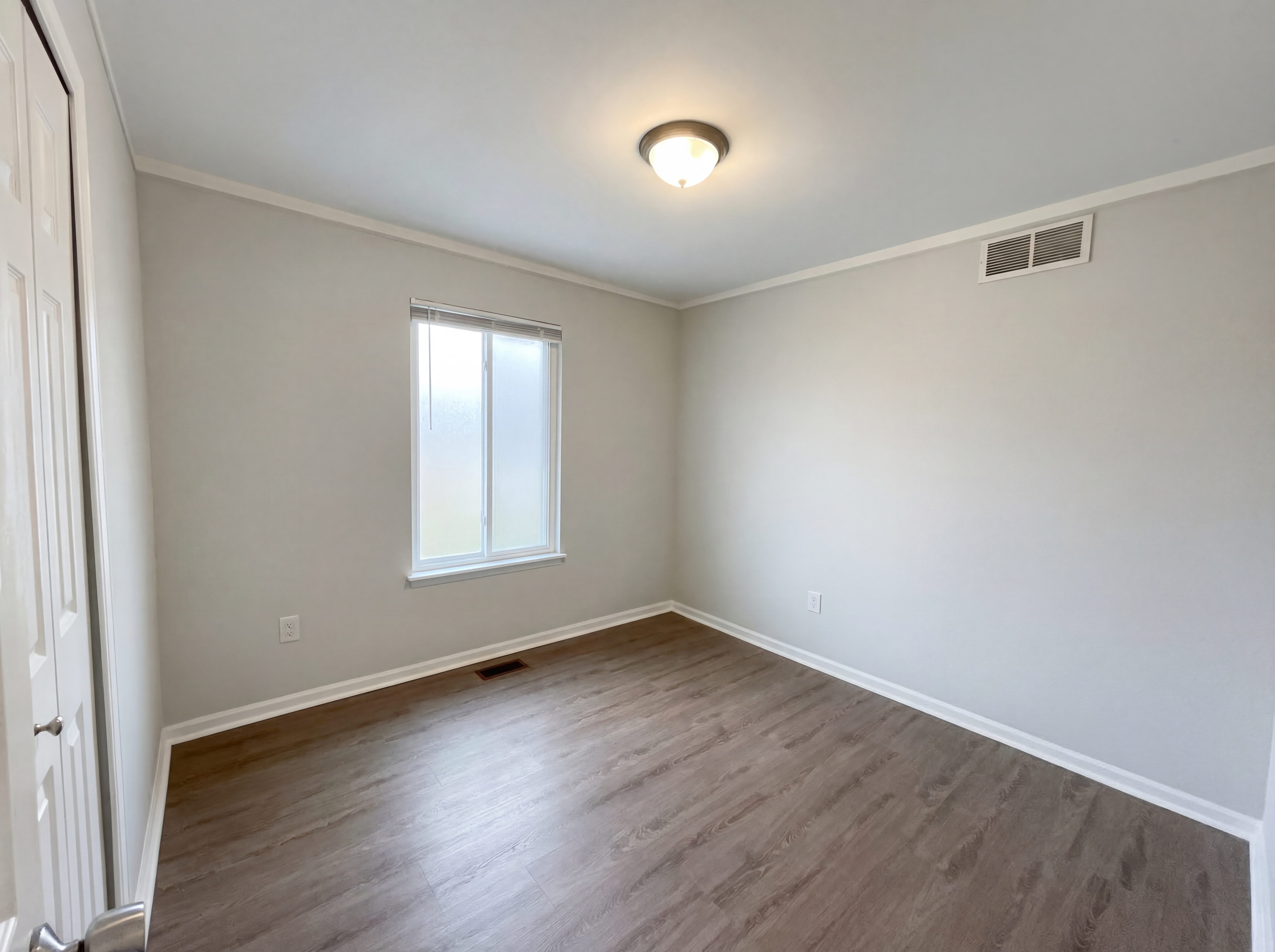 Photo 11 of 19 of 42195 Fairview Dr, Canton, MI