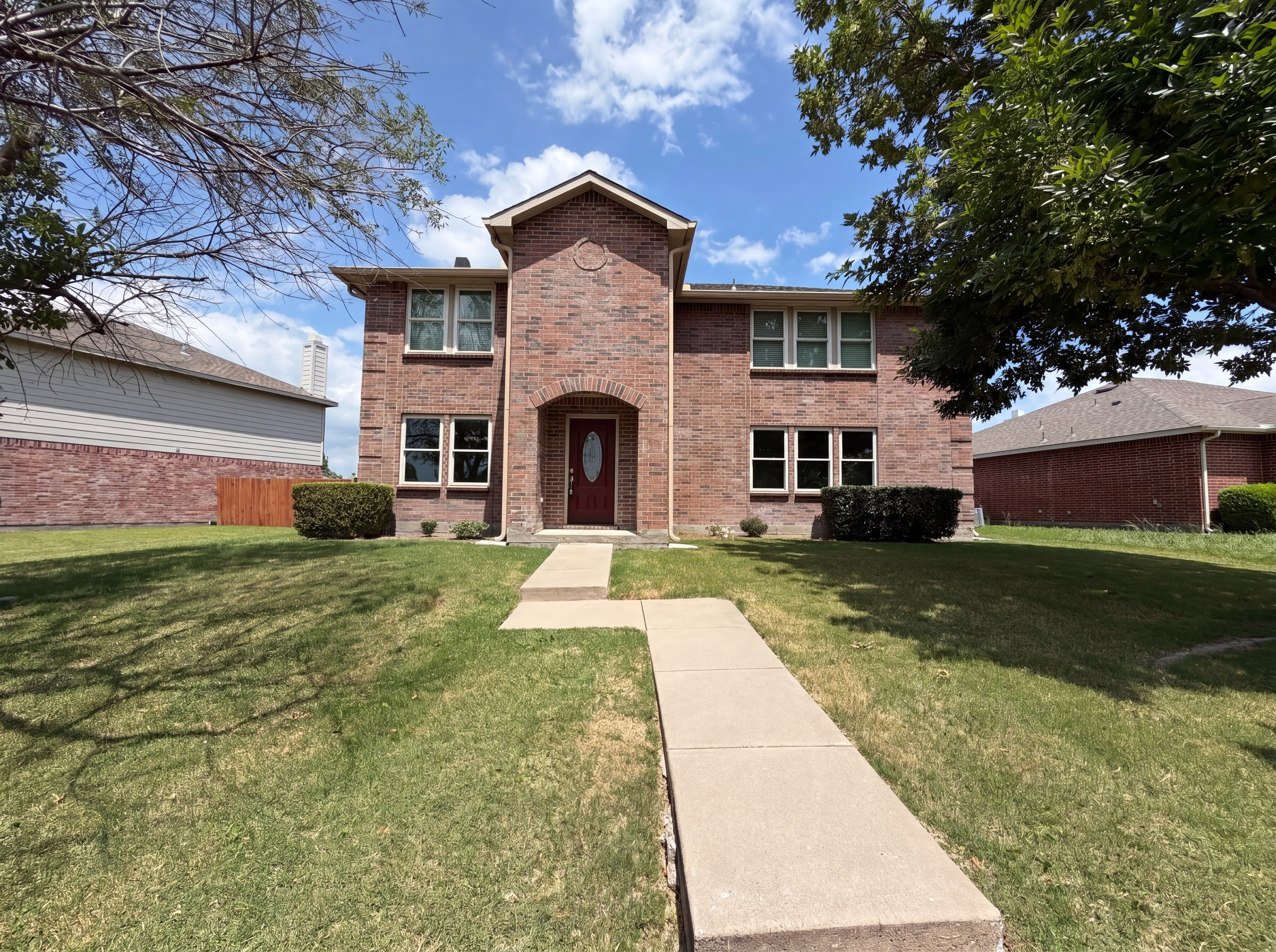 Photo 20 of 23 of 2904 Lake Vista Dr, Wylie, TX