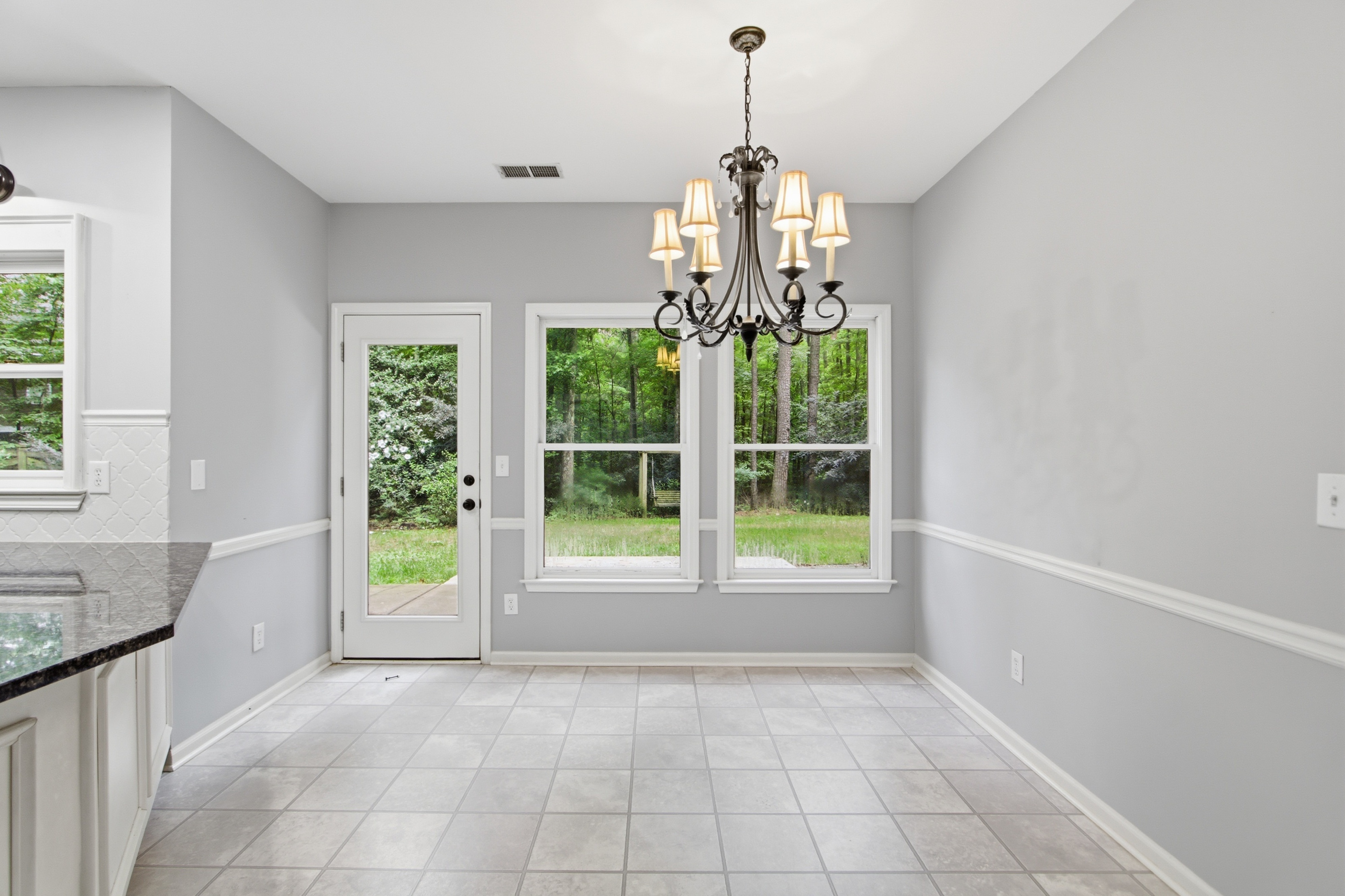 Photo 12 of 42 of 5117 Chipping Dr NW, Acworth, GA