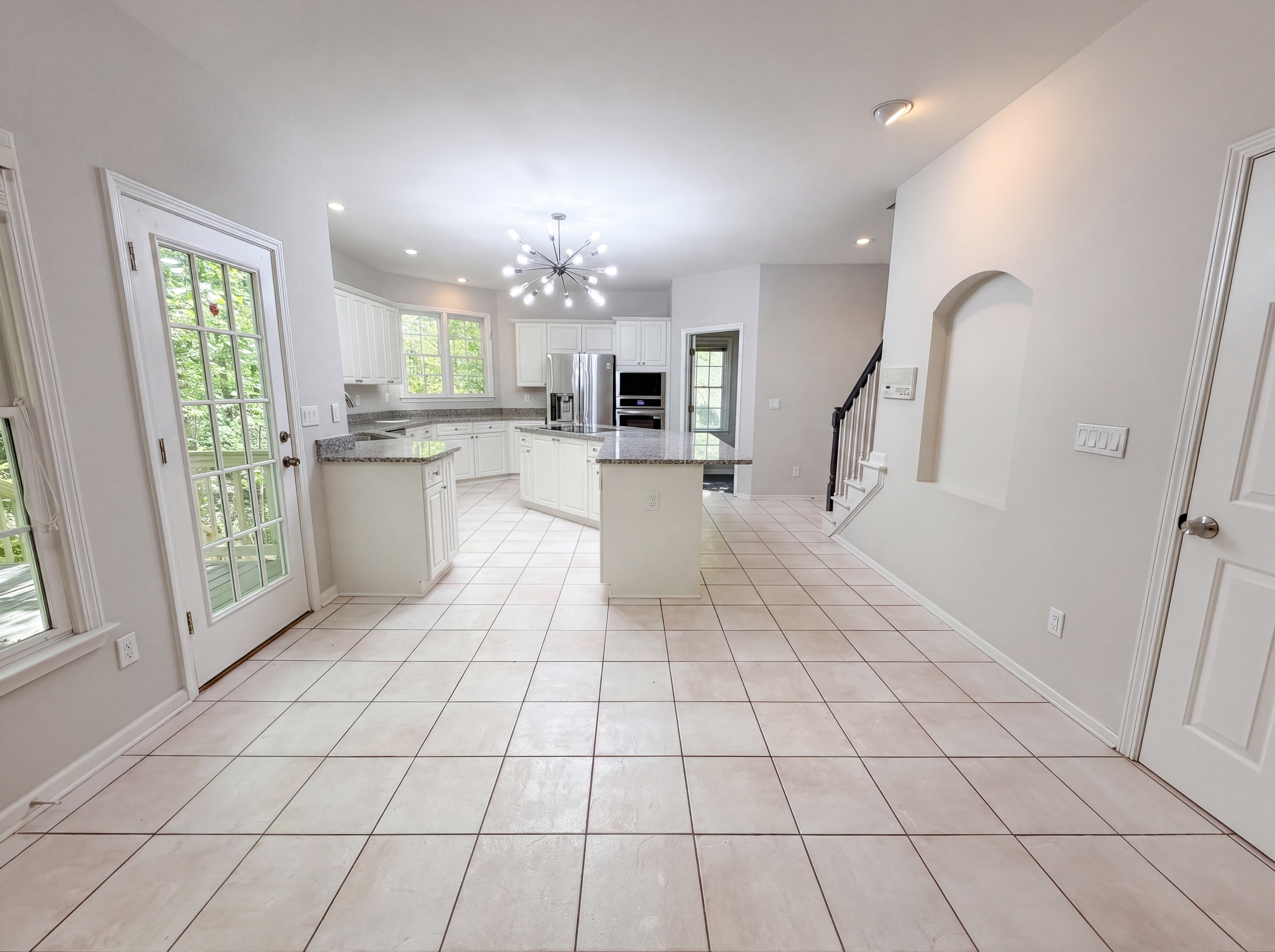 Photo 8 of 20 of 4770 Feather Creek Ct, Stone Mountain, GA