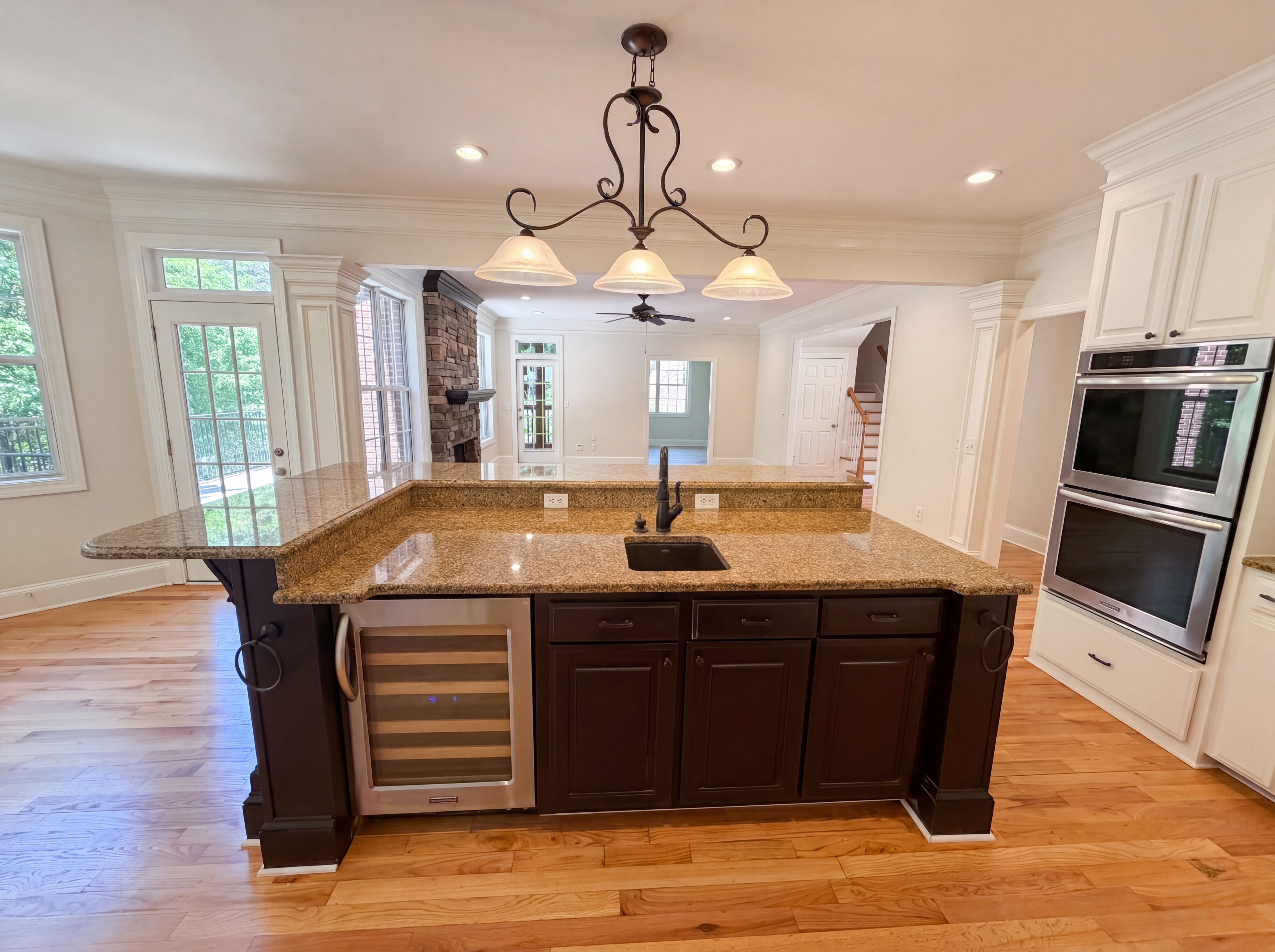 Photo 12 of 48 of 116 Crosscreek Dr, Columbia, SC