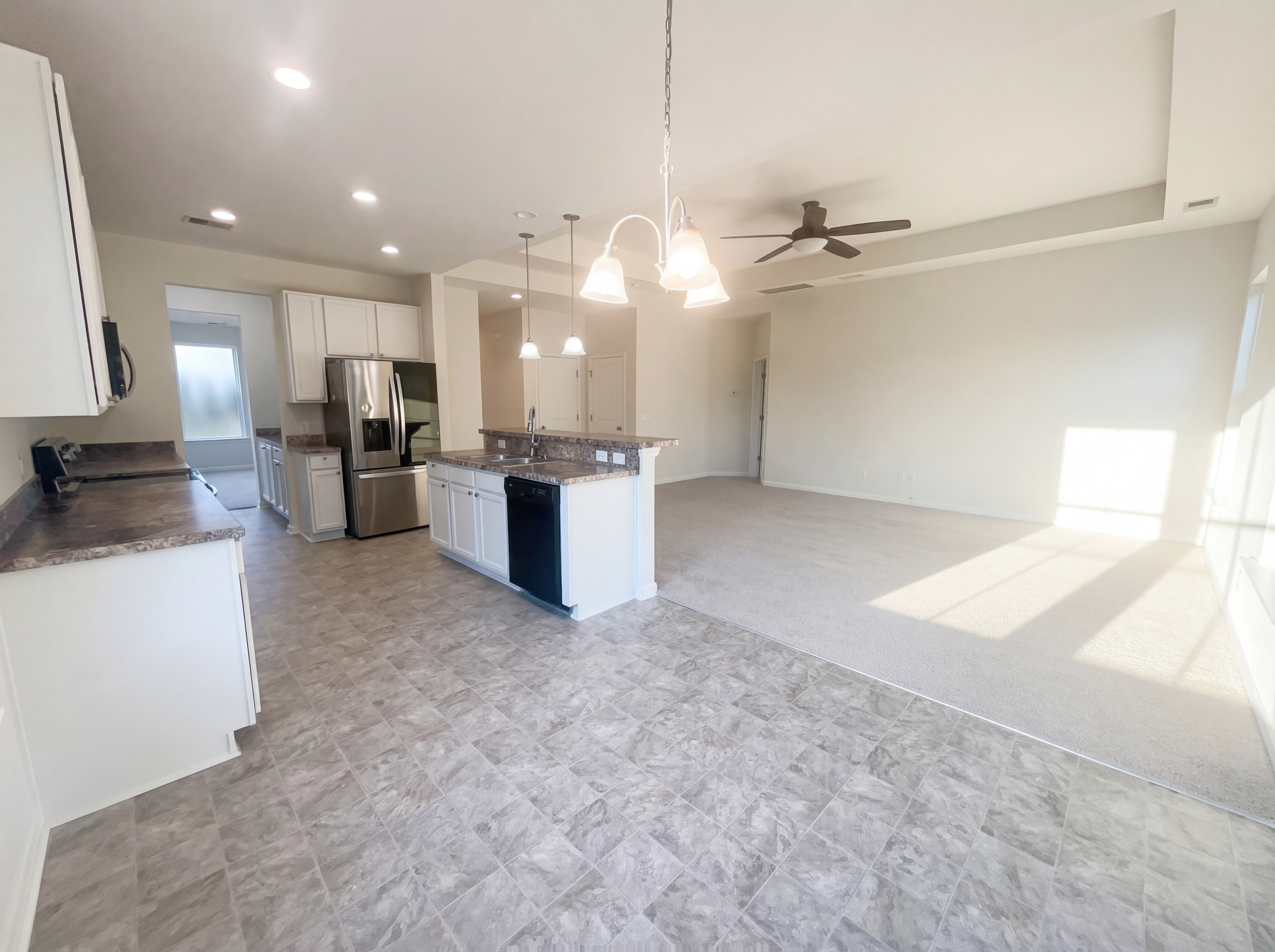 Photo 15 of 21 of 2226 Pimlico Dr, Ridgeville, SC
