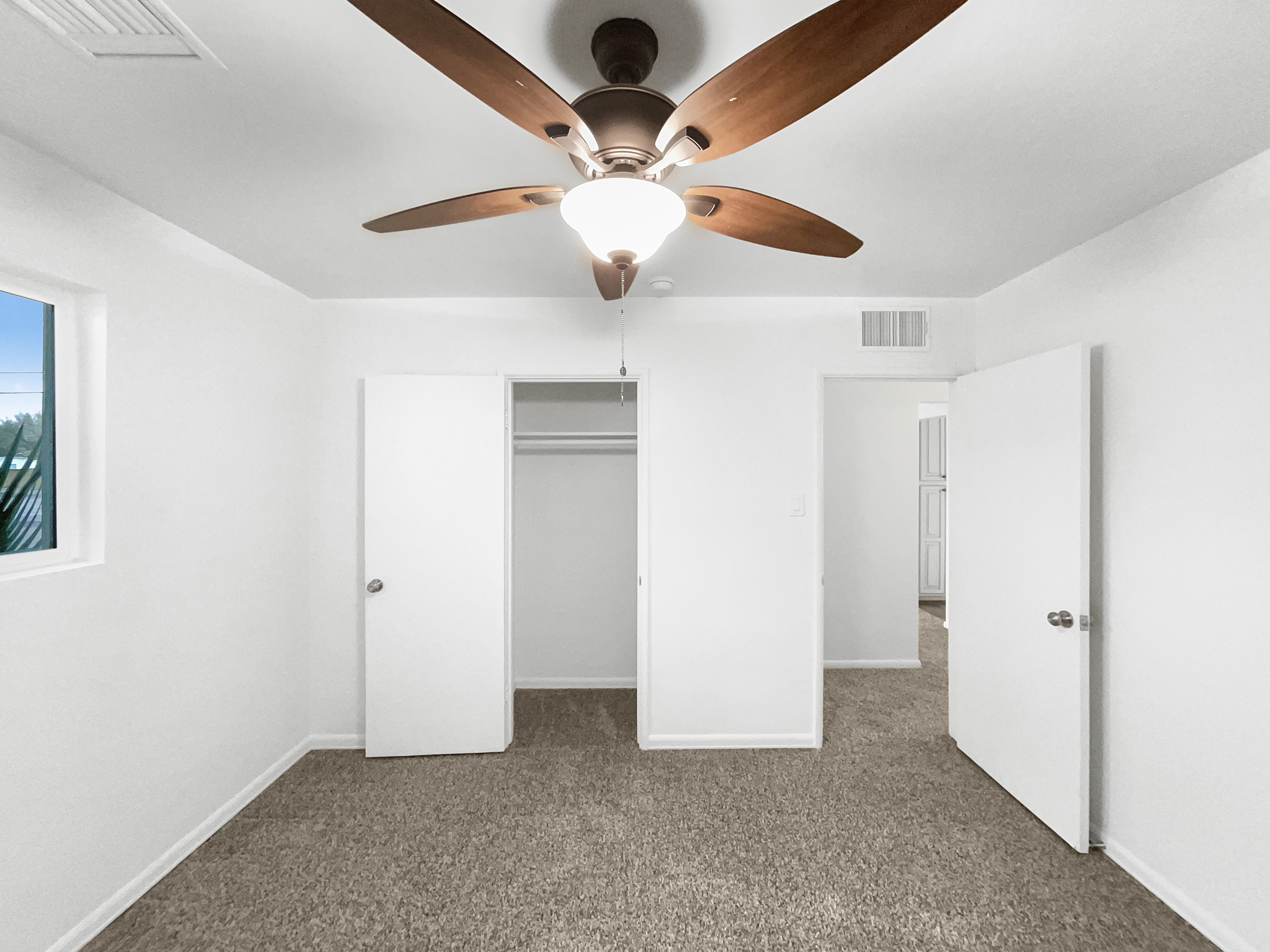 Photo 16 of 19 of 901 W 16th St, Tempe, AZ