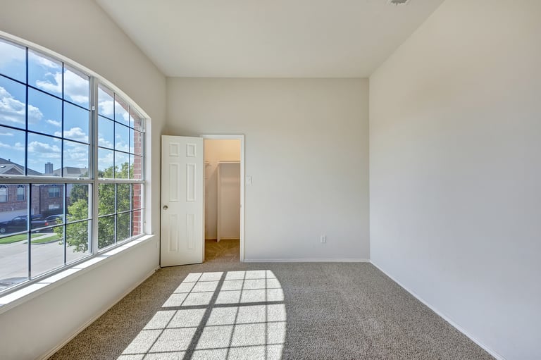 Photo 26 of 32 - 9900 Shelburne Rd, Fort Worth, TX 76244
