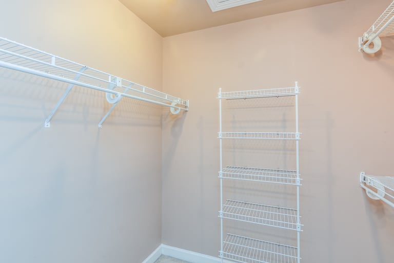 Photo 13 of 25 - 120 Brampton Cir, Clayton, NC 27527
