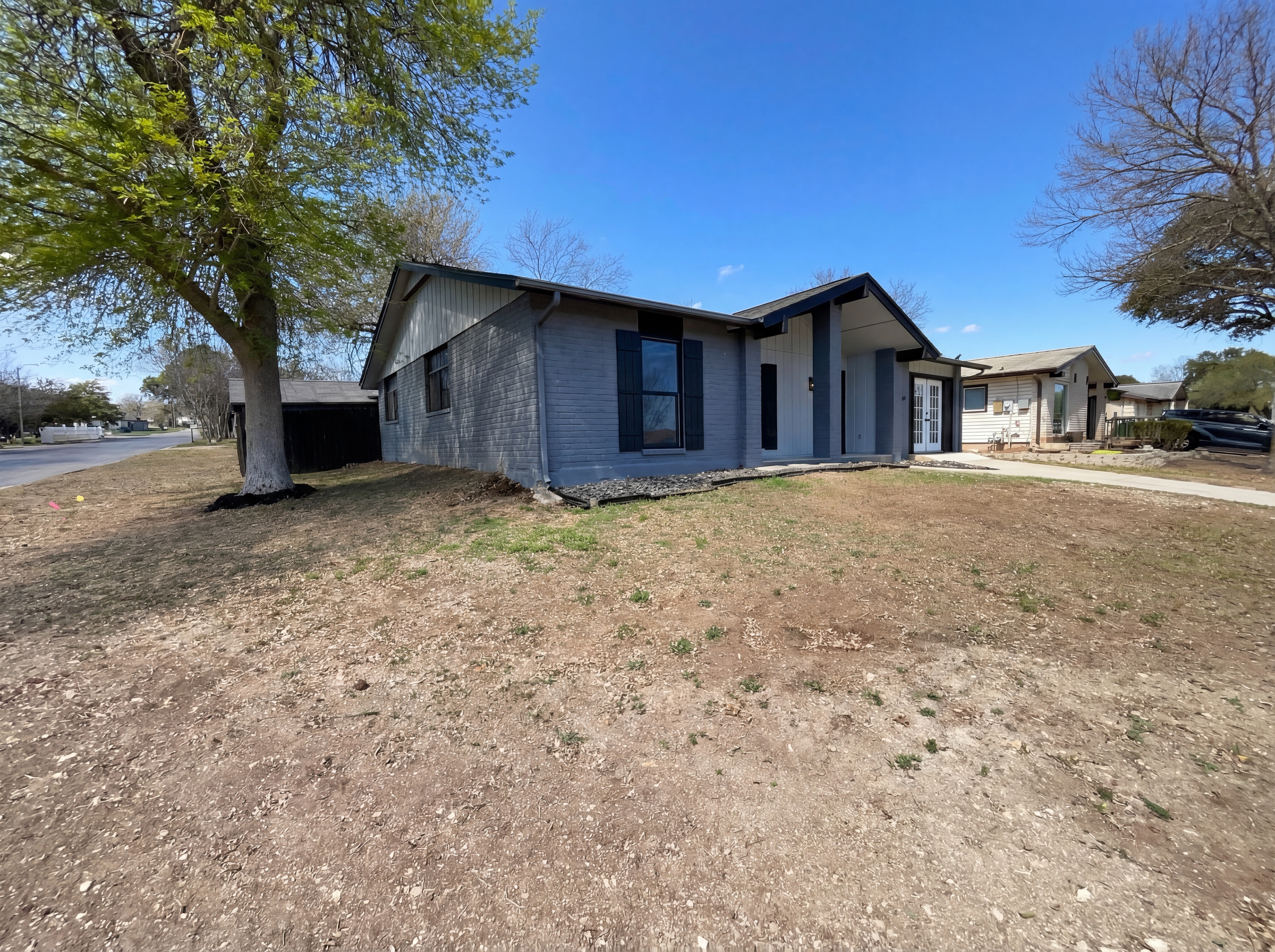 Photo 10 of 18 of 7913 Dry Canyon Trl, Live Oak, TX