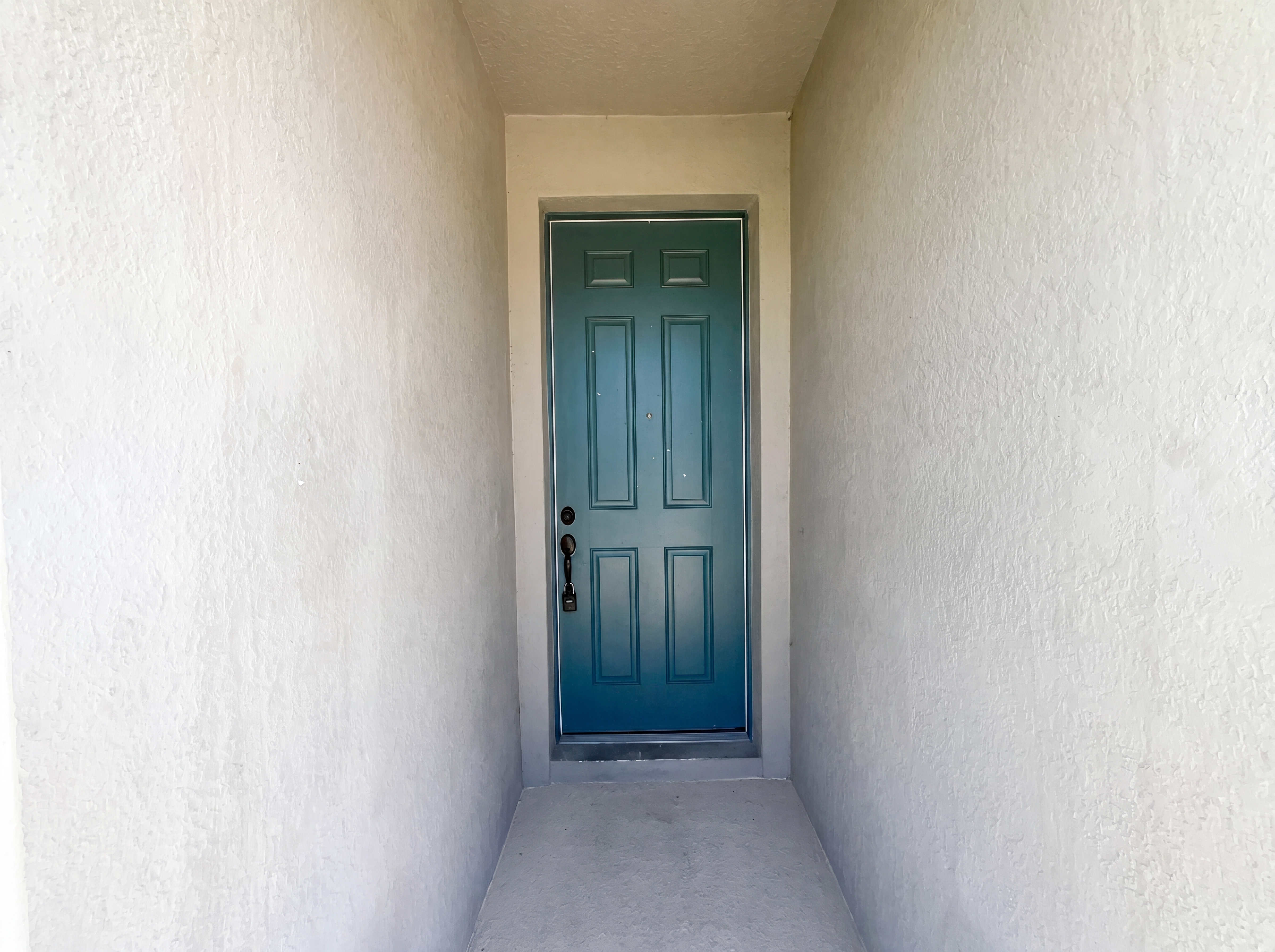 Photo 27 of 29 of 2526 W End Dr, Saint Cloud, FL
