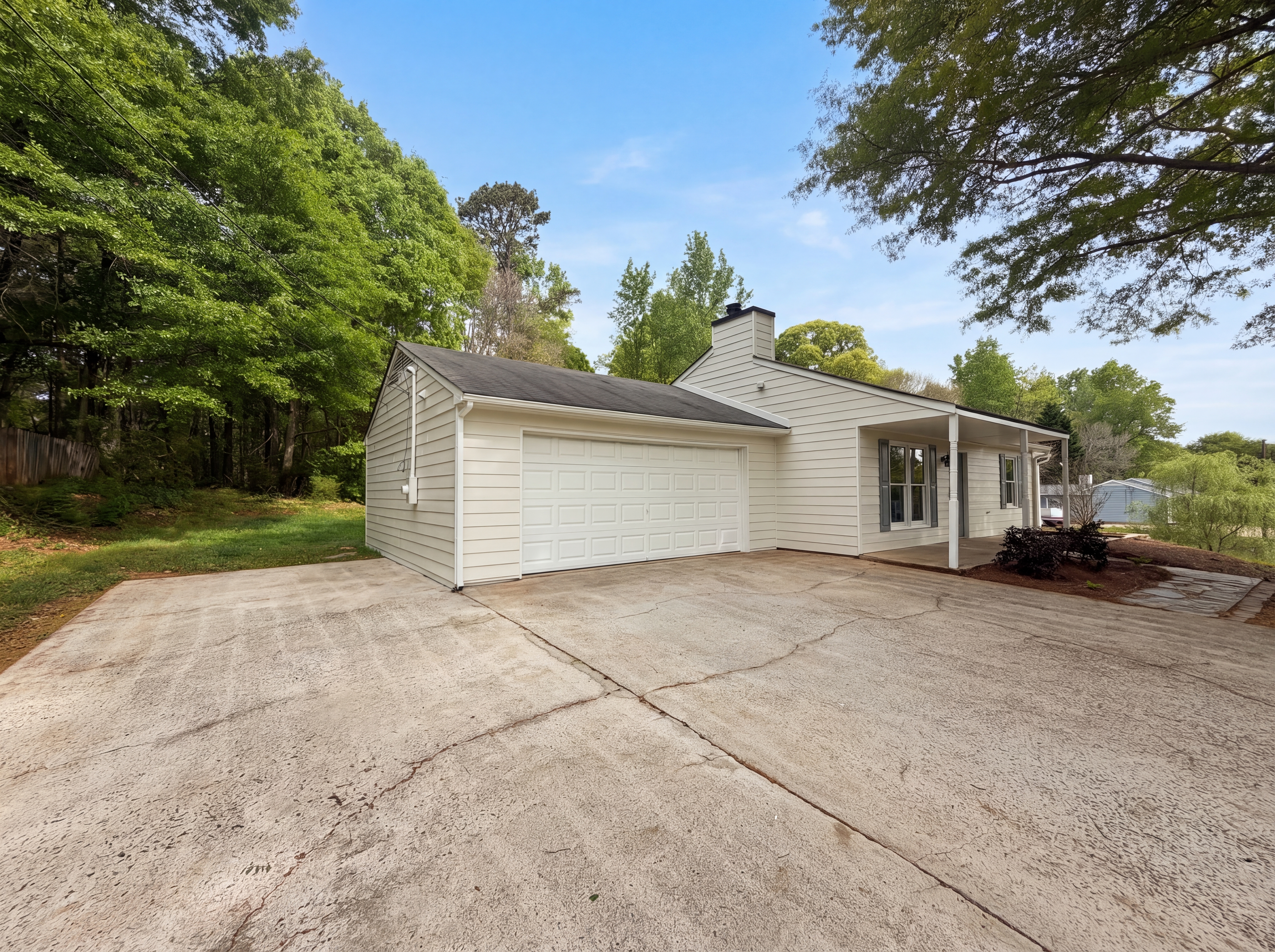 Photo 15 of 16 of 1514 Willow Gate Way, Auburn, GA