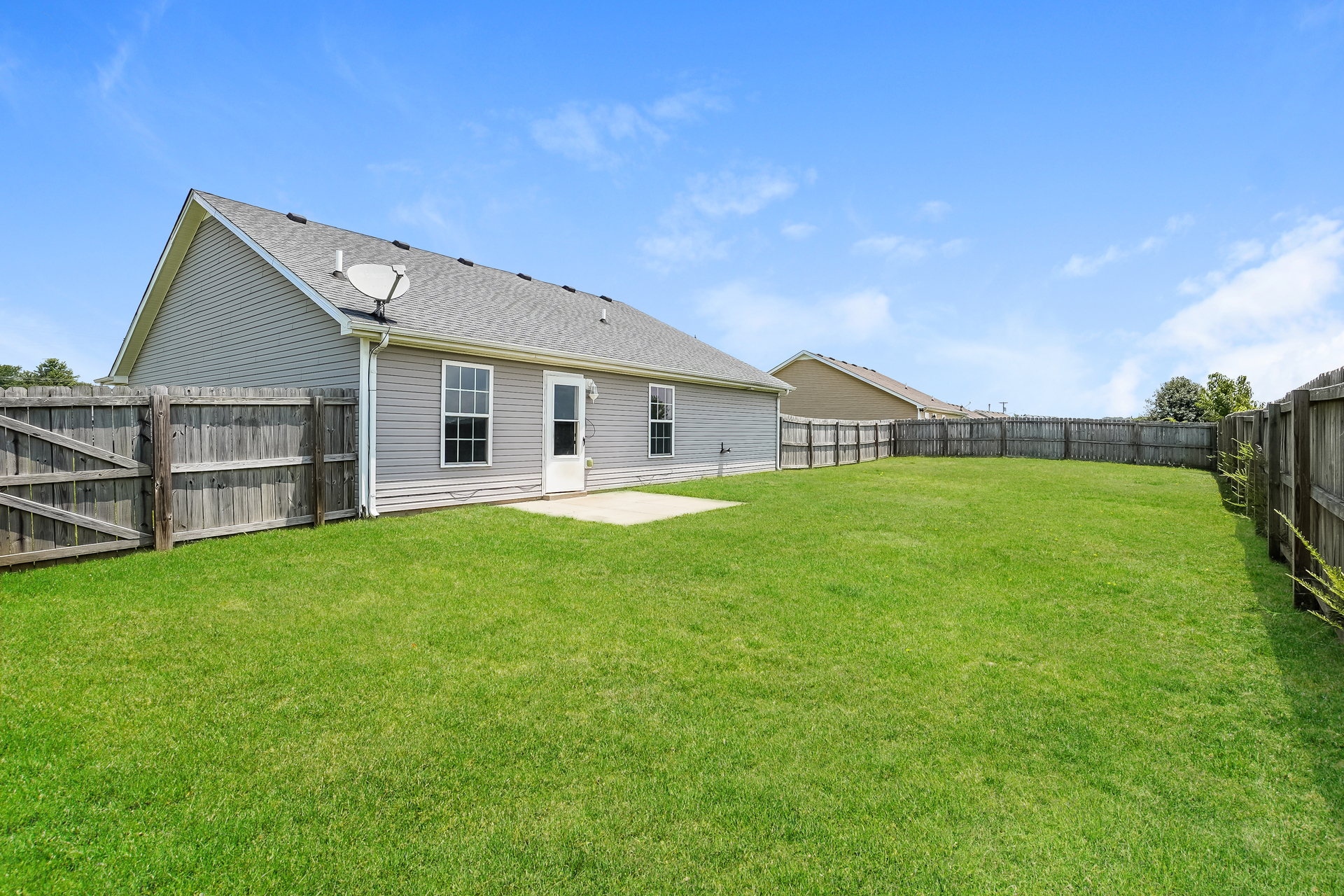 Photo 20 of 21 of 201 Bob White Trl, Oak Grove, KY