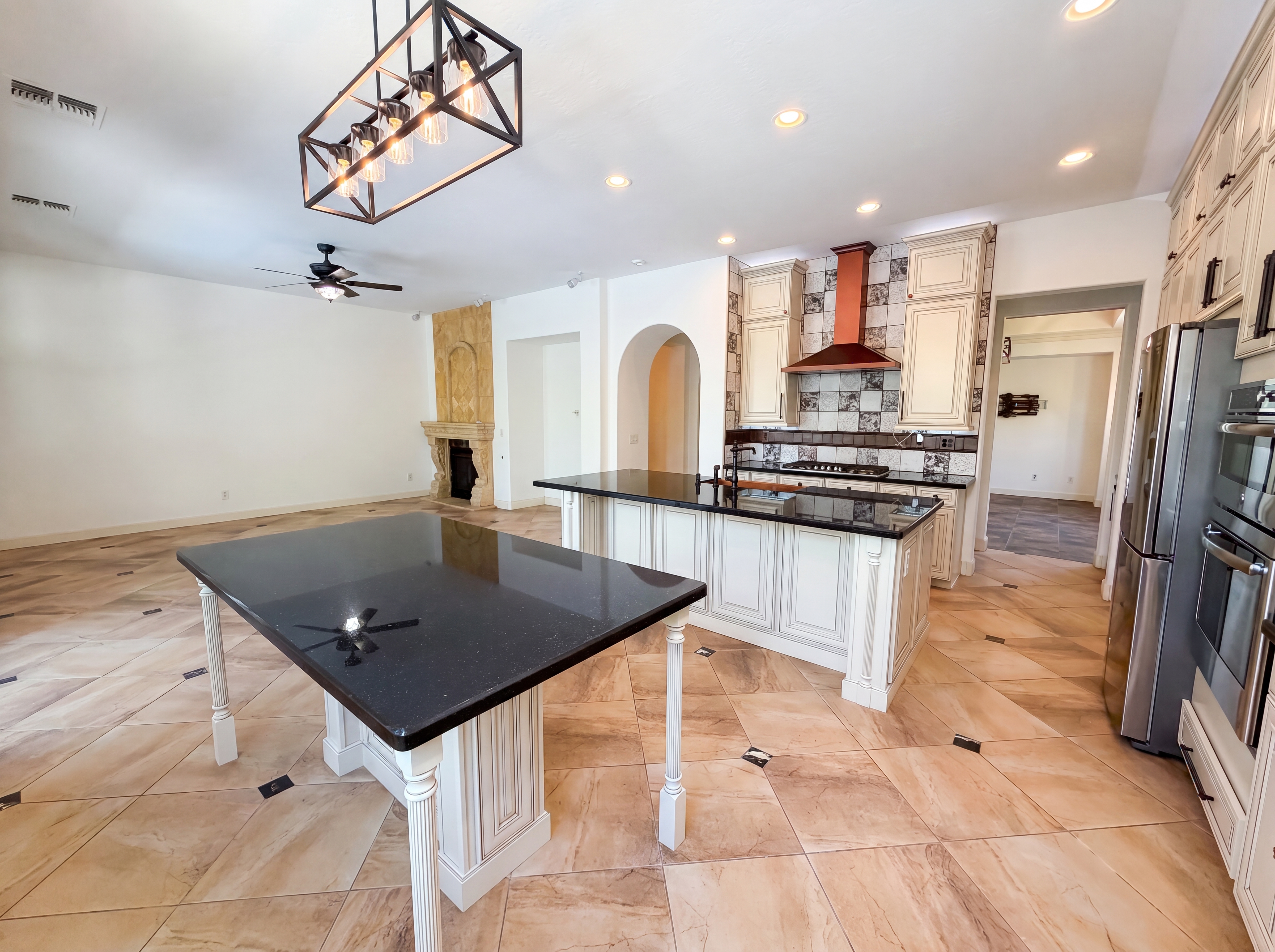 Photo 9 of 46 of 20620 W Walton Dr, Buckeye, AZ