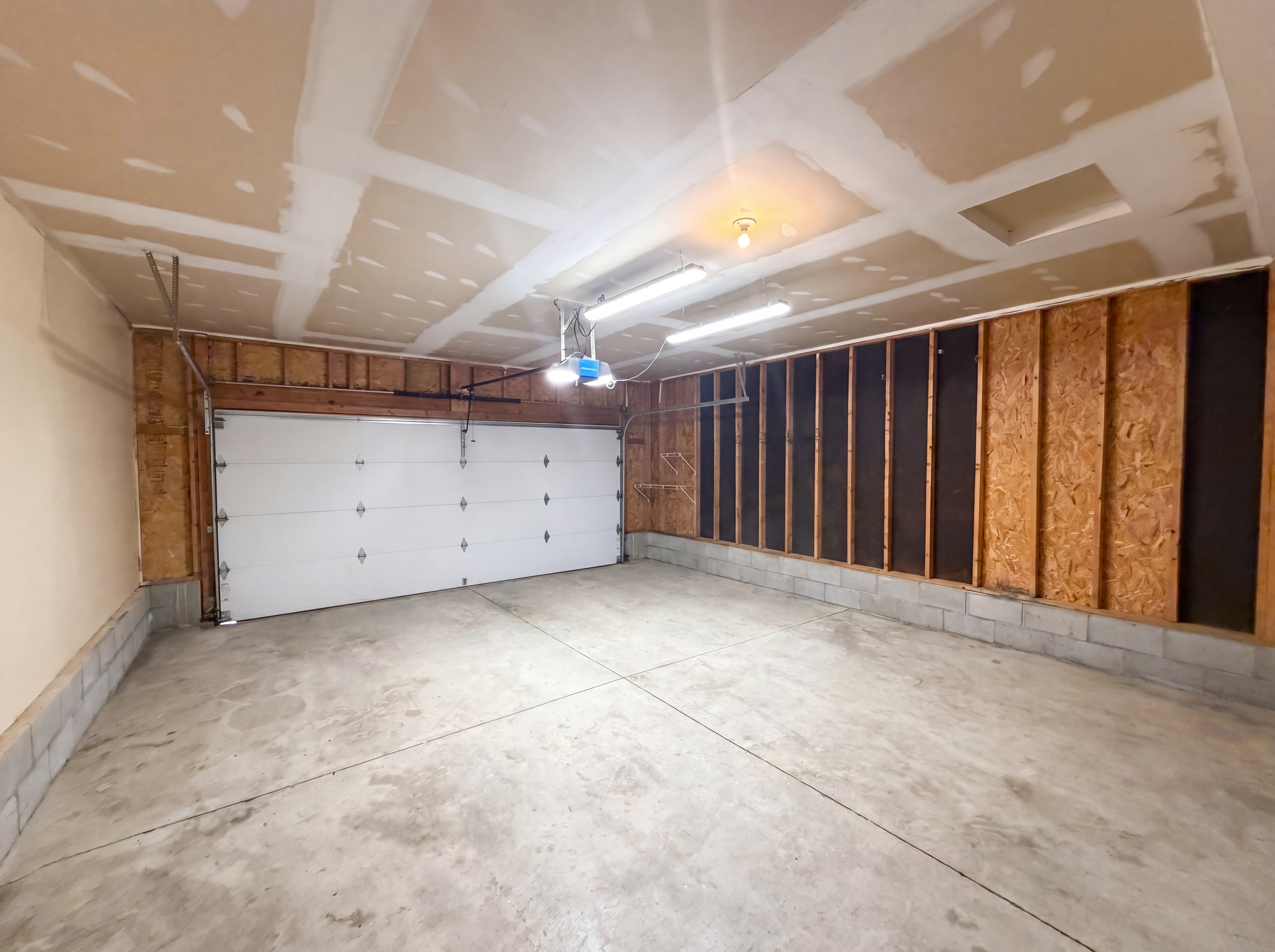 Photo 36 of 44 of 7966 Lazelle Woods Dr, Westerville, OH