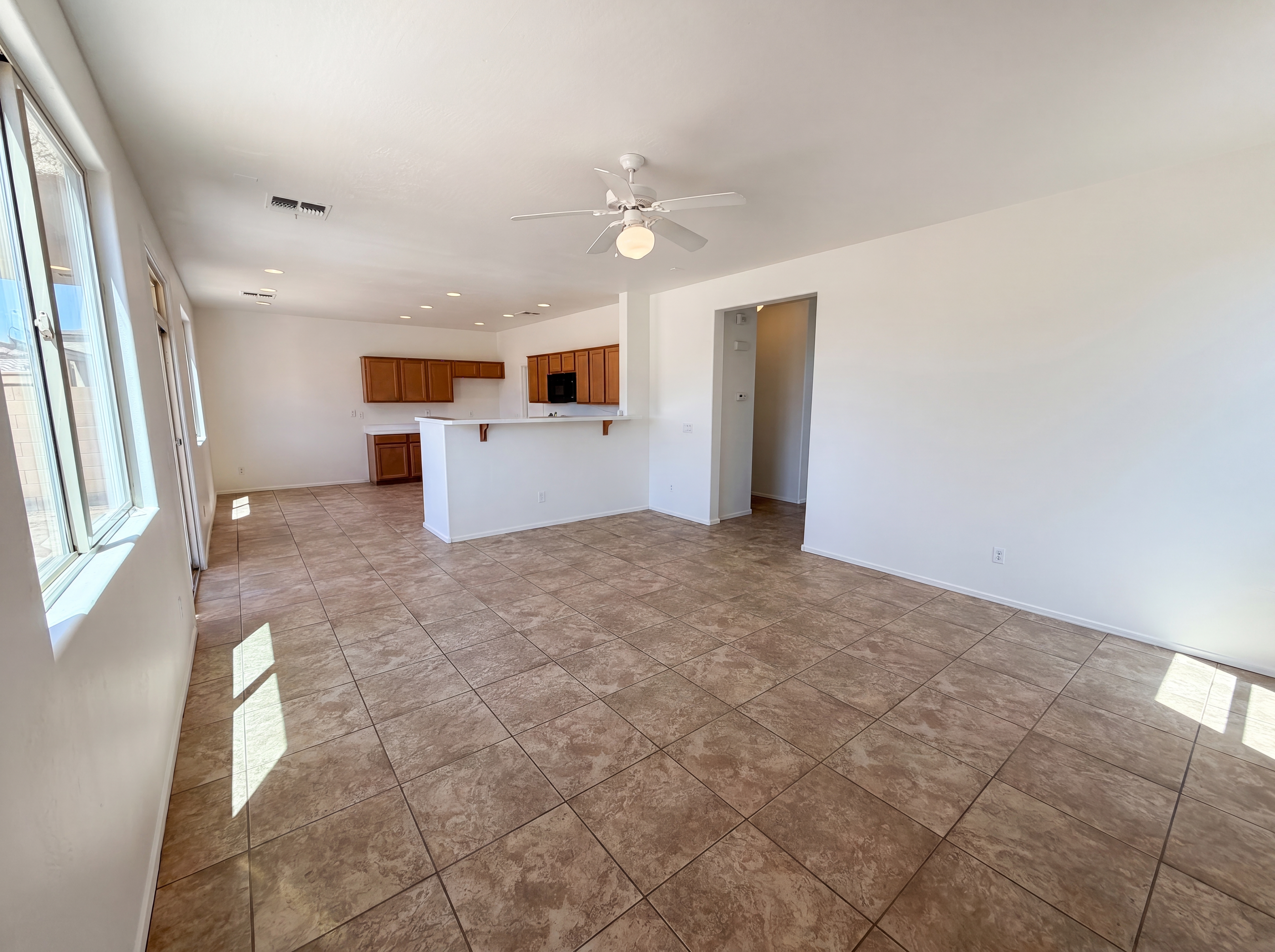 Photo 9 of 33 of 7411 W Alta Vista Rd, Laveen, AZ