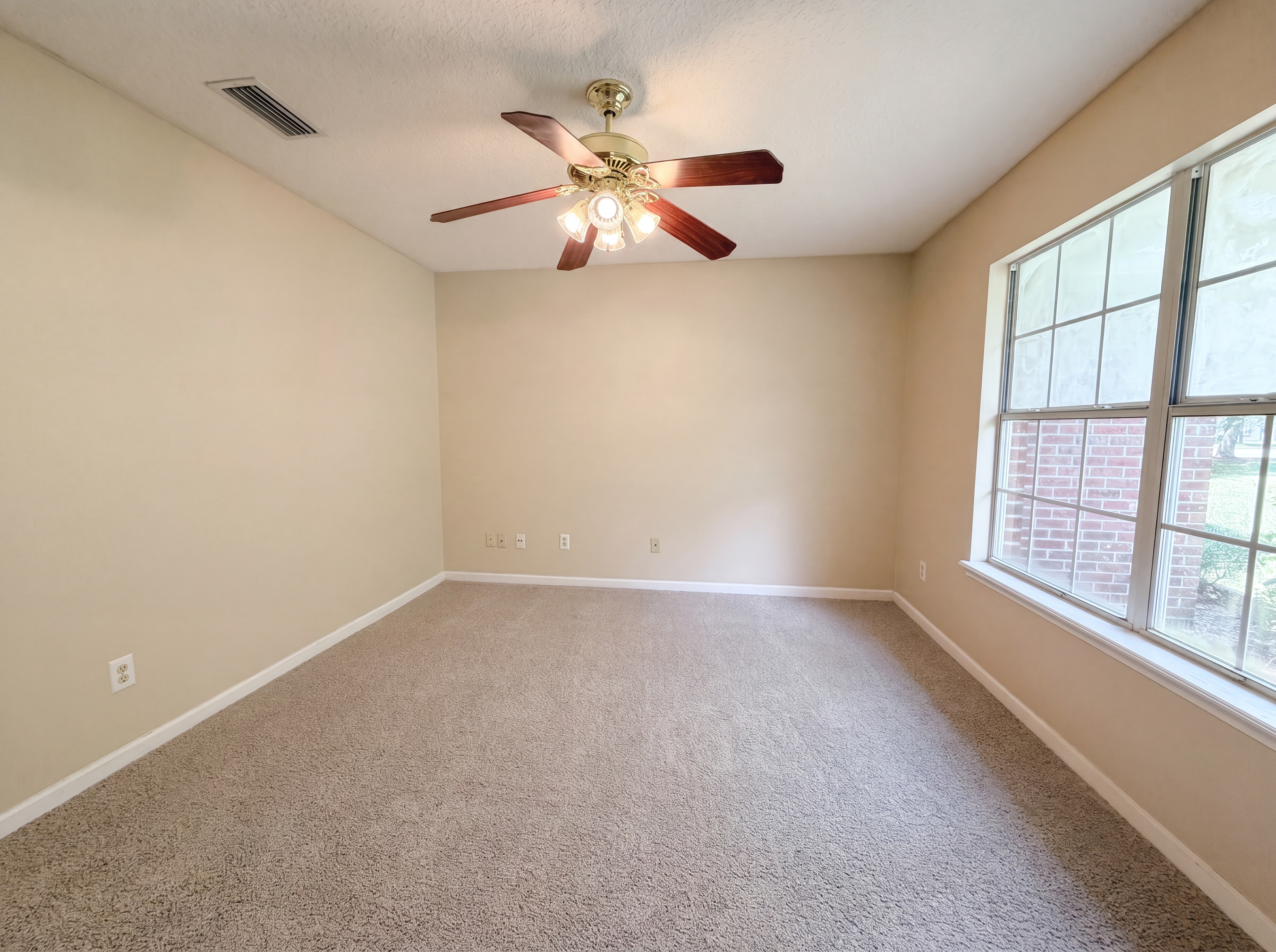Photo 12 of 23 of 2775 Ravines Rd, Middleburg, FL