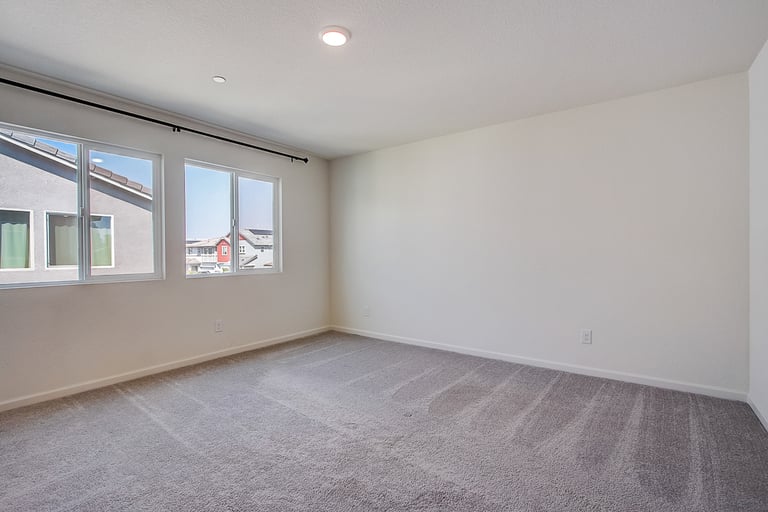 Photo 25 of 30 - 1321 Harvest Glen Way, Sacramento, CA 95834