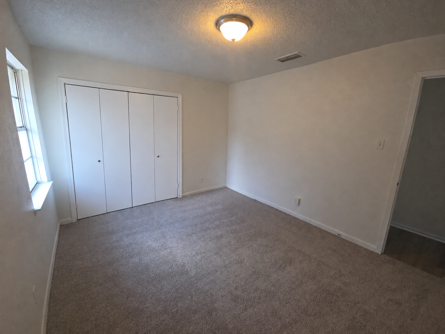 Photo 9 of 17 of 1500 Dallas St, Killeen, TX