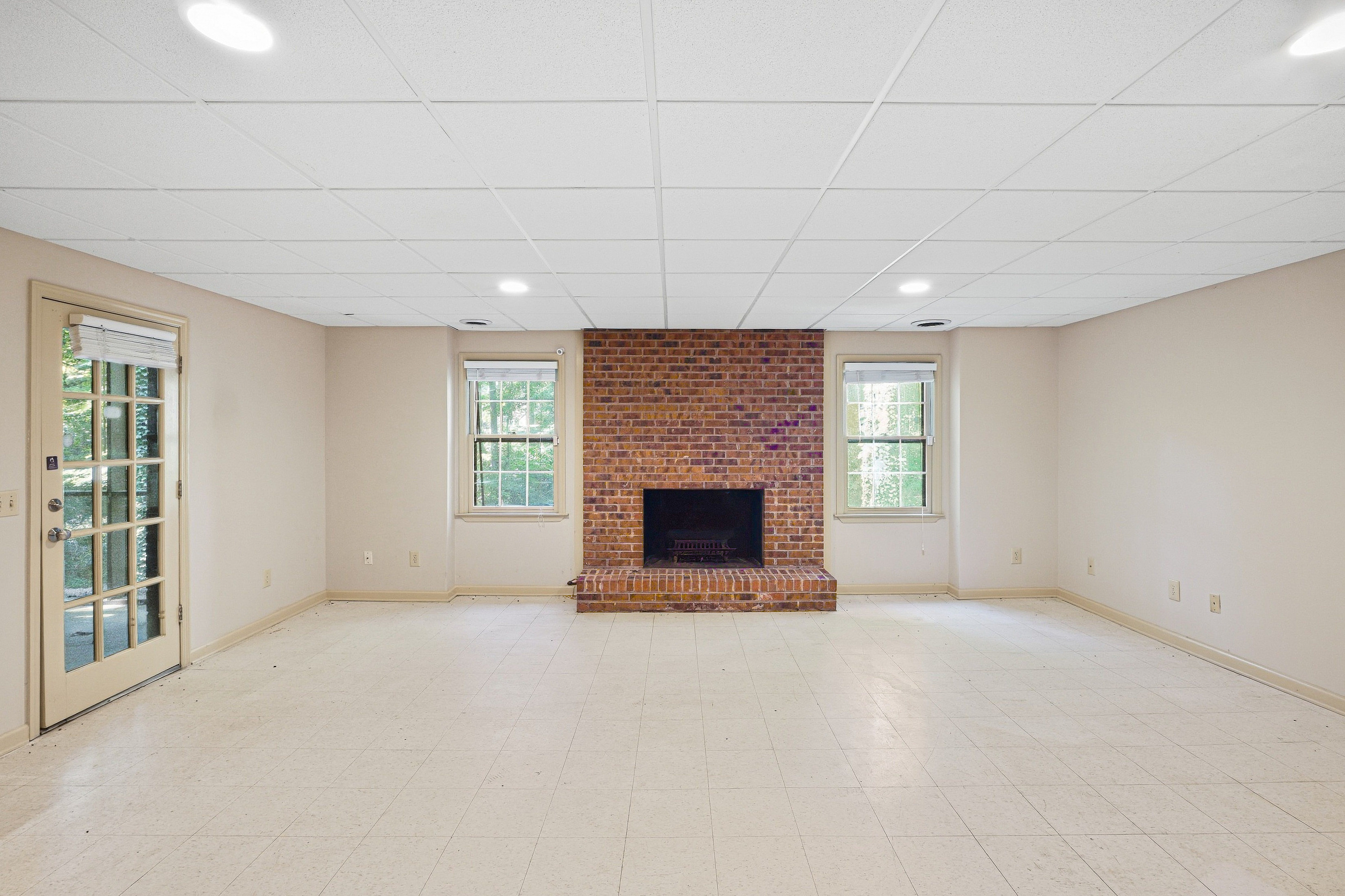 Photo 40 of 54 of 2360 Kimbrough Ct, Sandy Springs, GA