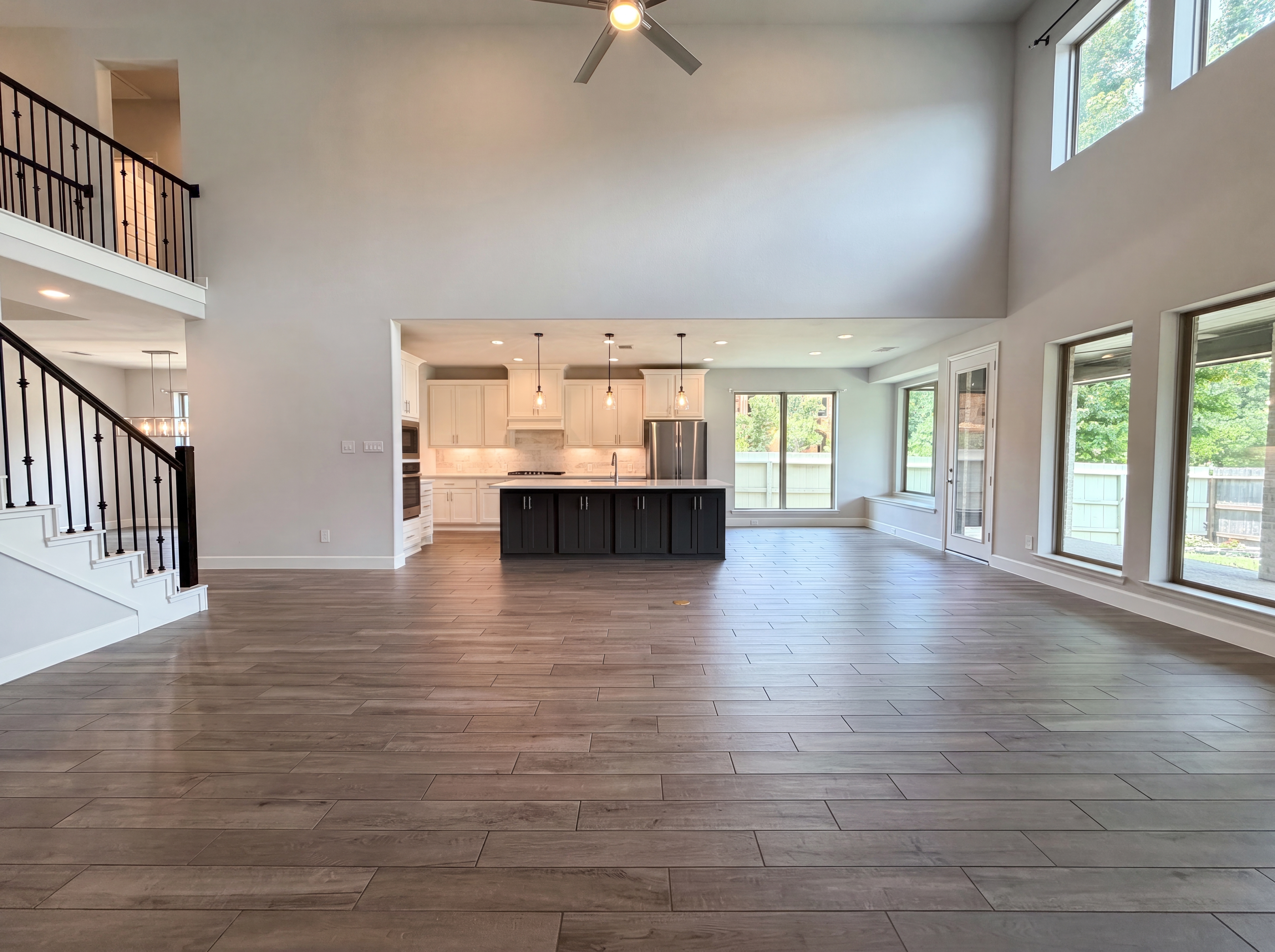 Photo 22 of 29 of 15418 Legacy Park Way, Pinehurst, TX