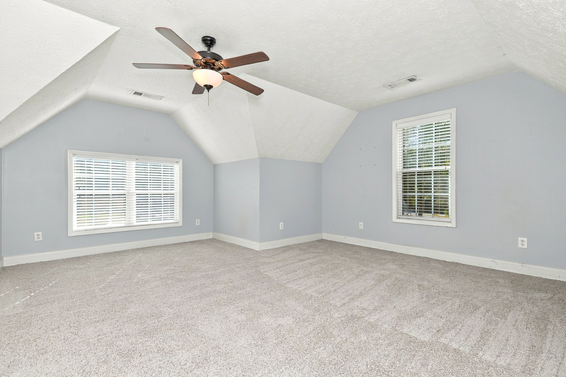 Photo 10 of 16 of 101 Loam Dr, McDonough, GA