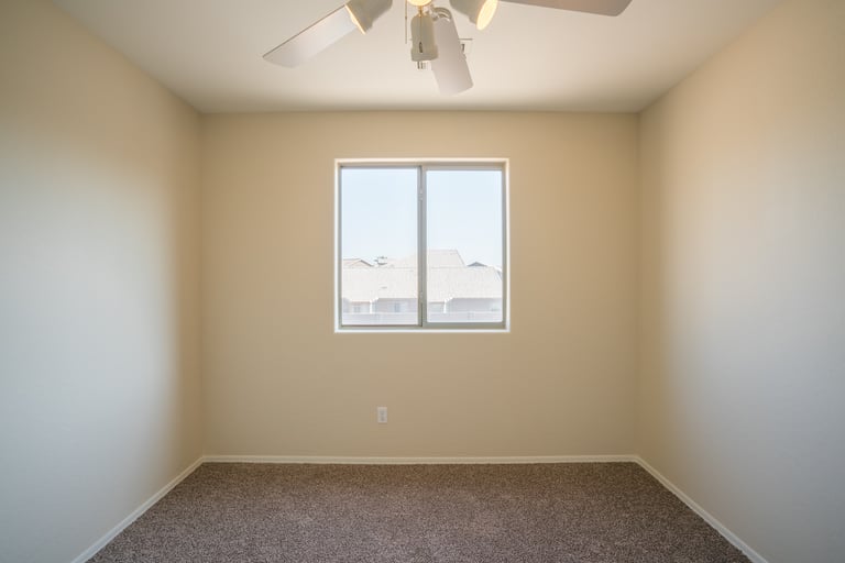 Photo 22 of 35 - 15926 W Monte Cristo Ave, Surprise, AZ 85374