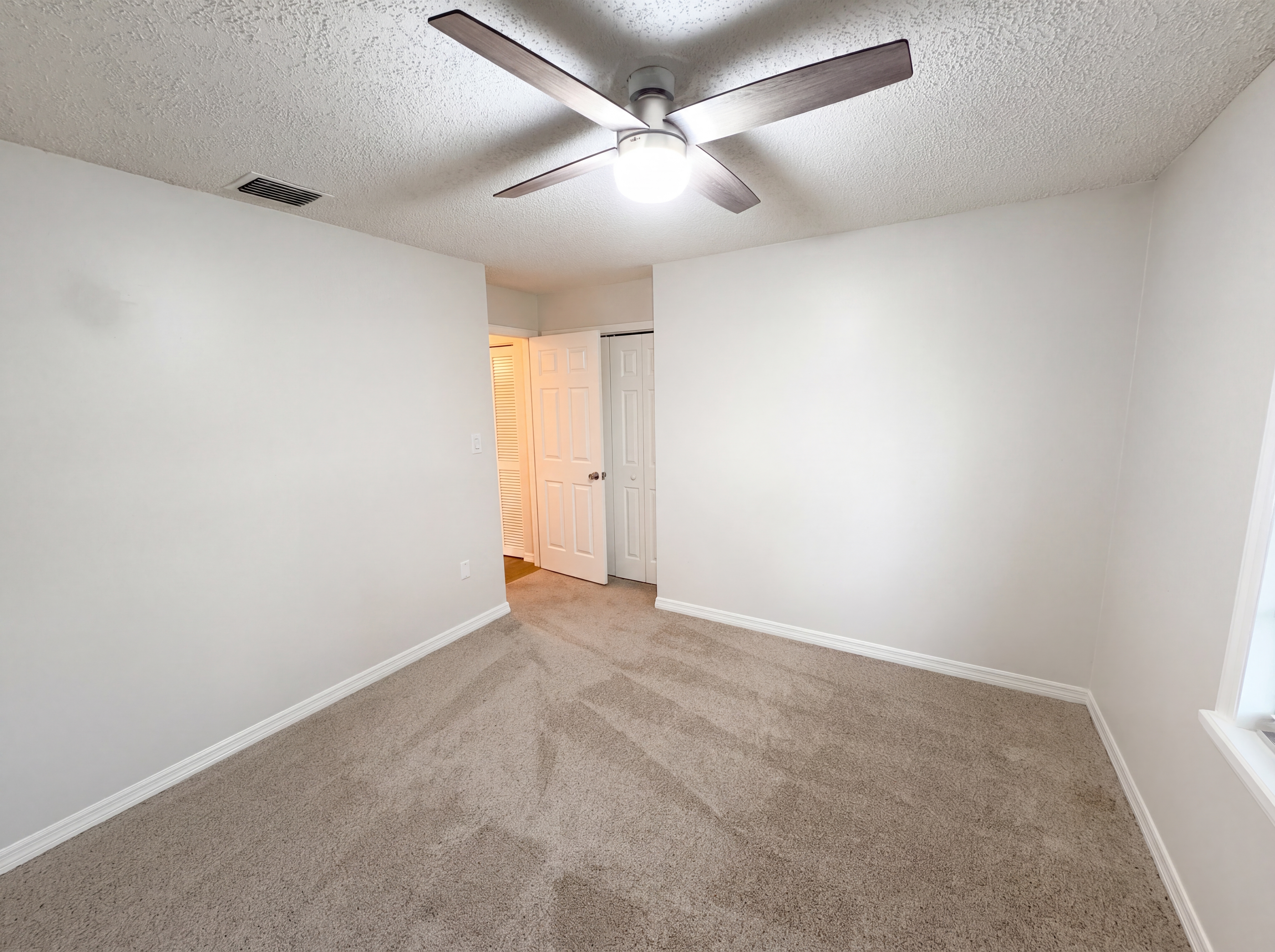 Photo 20 of 24 of 967 Lamplighter Dr NW, Palm Bay, FL