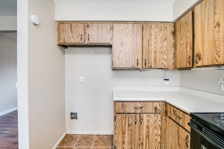 Photo 9 of 37 - 7426 W Carol Ave, Peoria, AZ 85345
