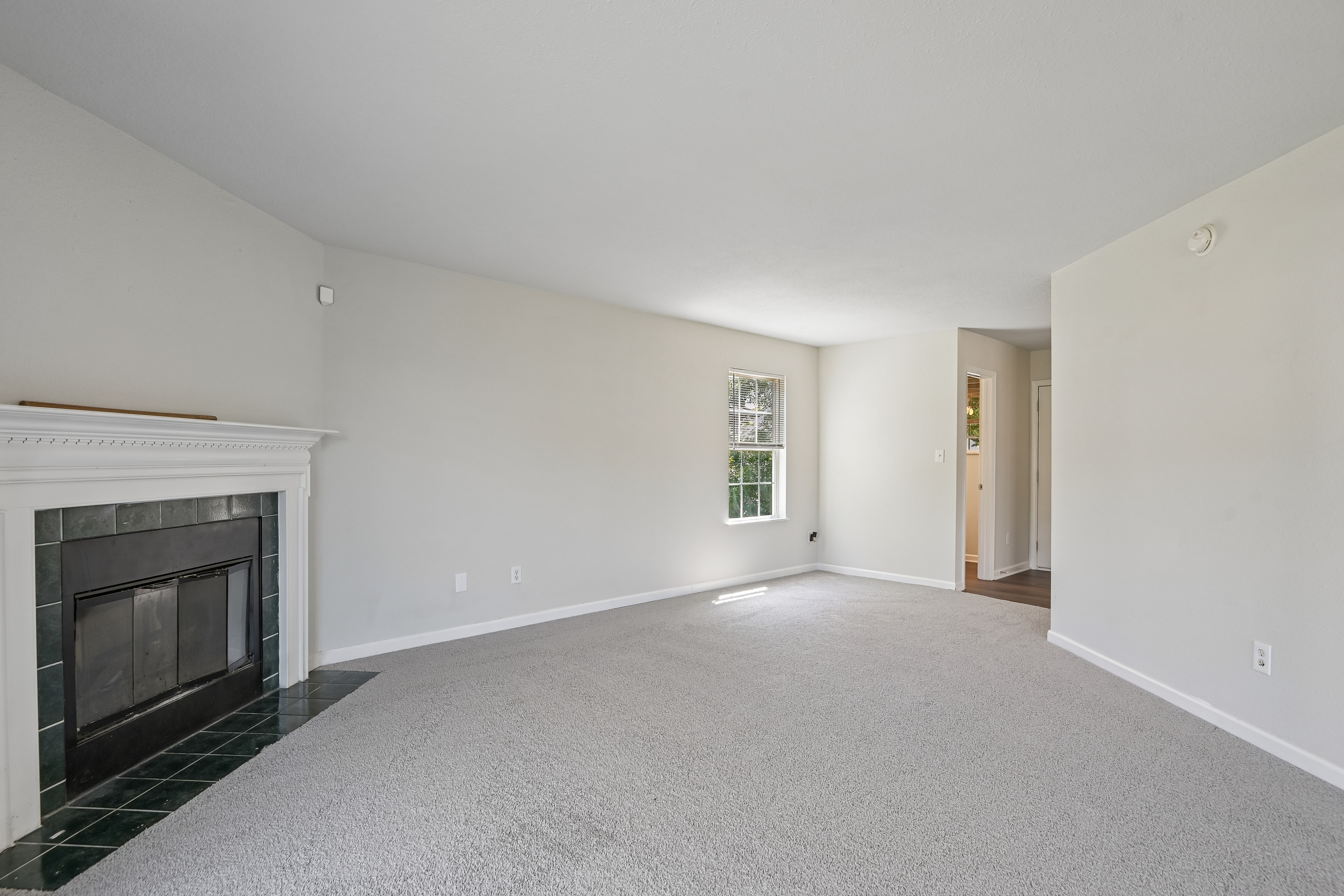 Photo 38 of 43 of 2327 Rostock Ct, Indianapolis, IN