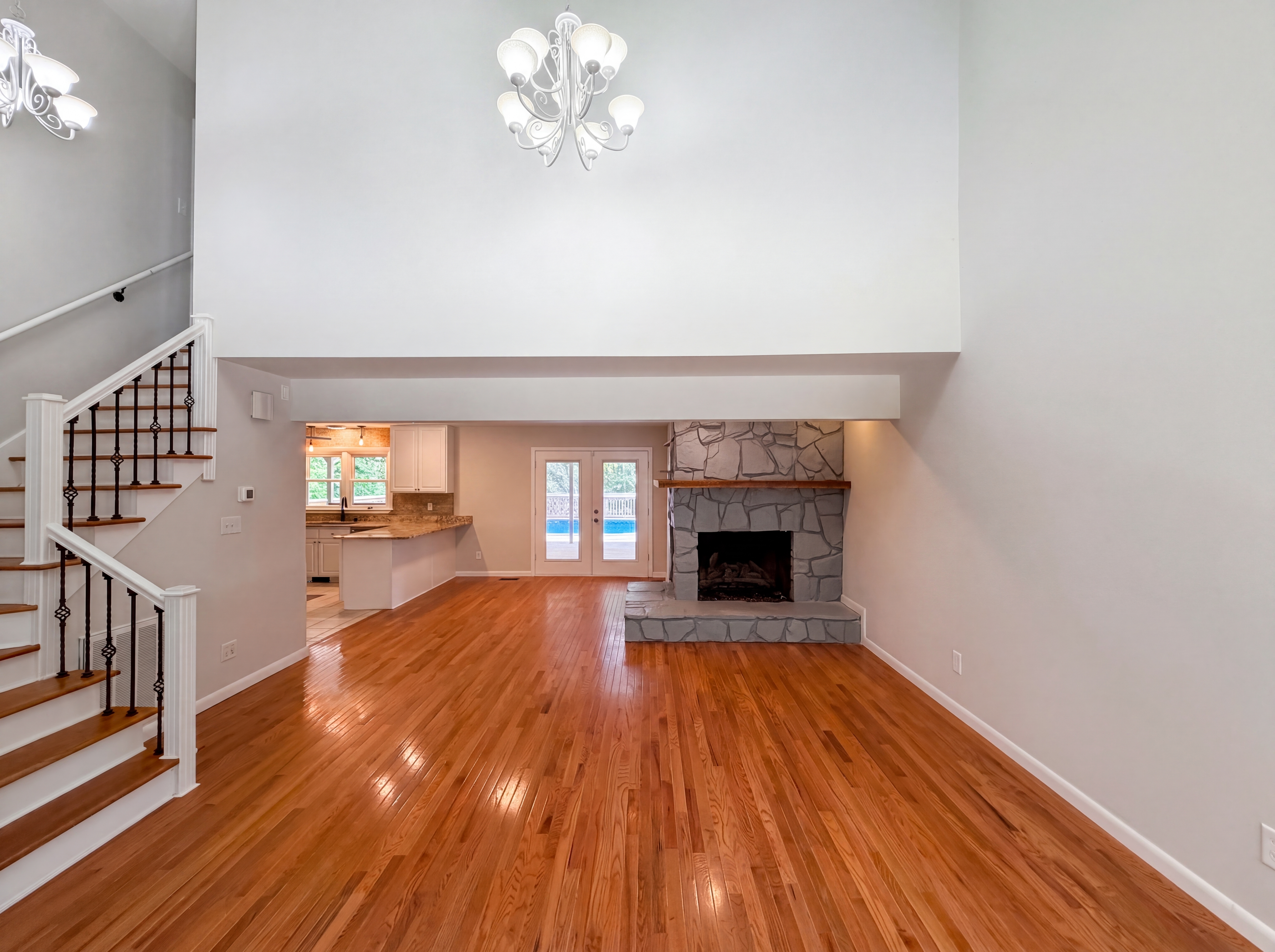 Photo 3 of 18 of 916 Quail Ave, Wake Forest, NC