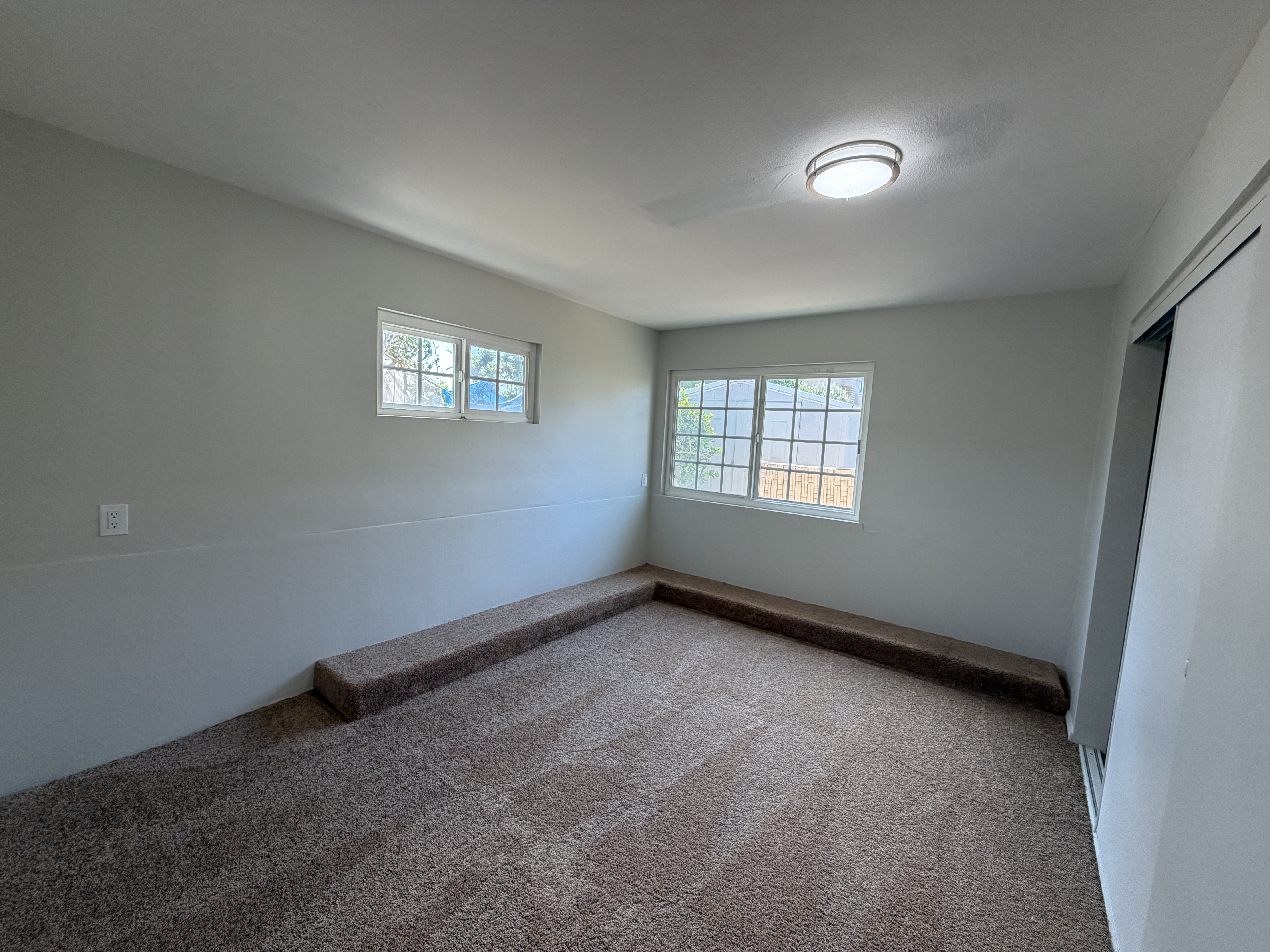 Photo 14 of 29 of 8452 Hazelwood Cir, Westminster, CA