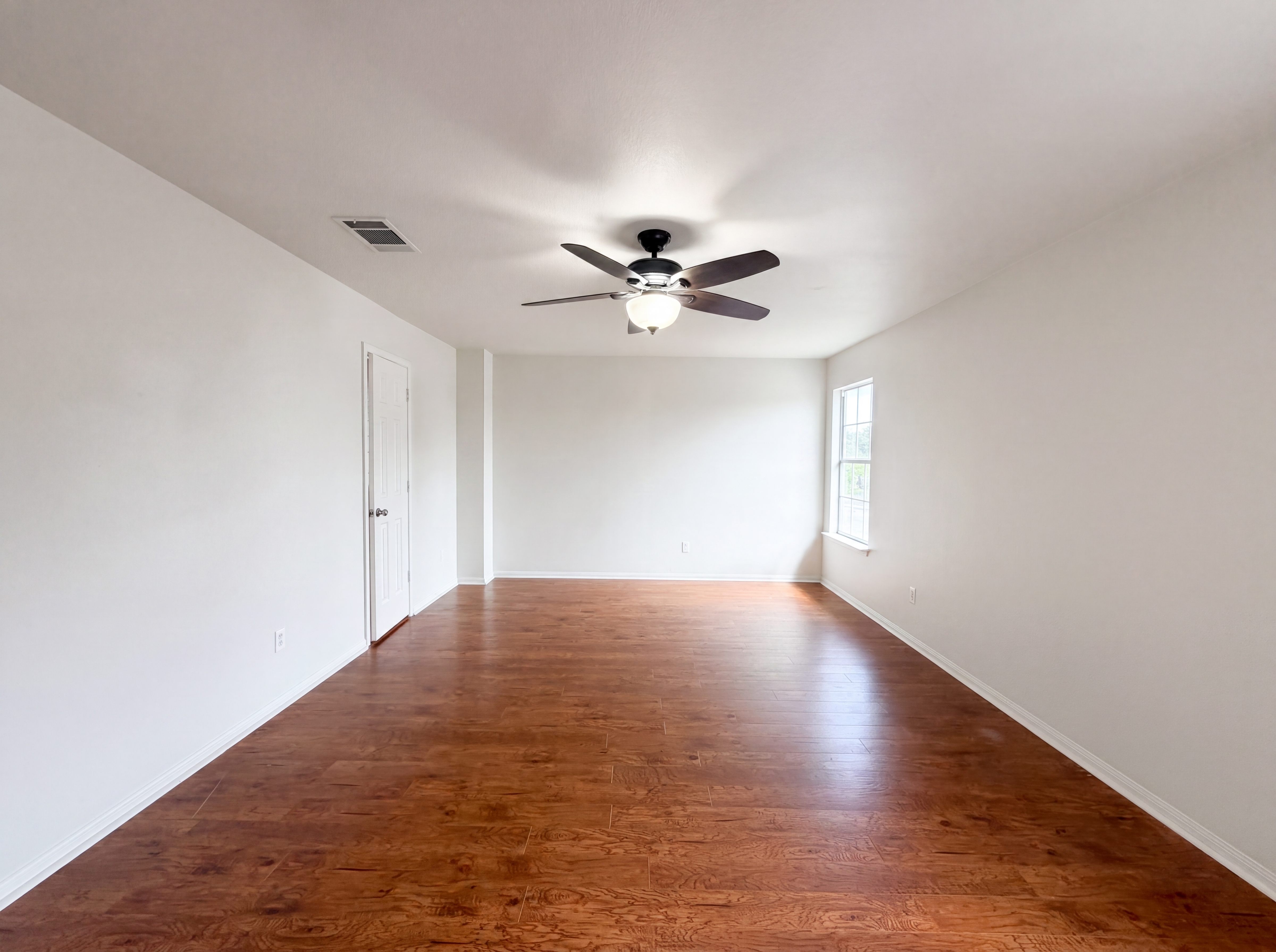 Photo 4 of 19 of 612 Sugar Brook Dr, Temple, TX