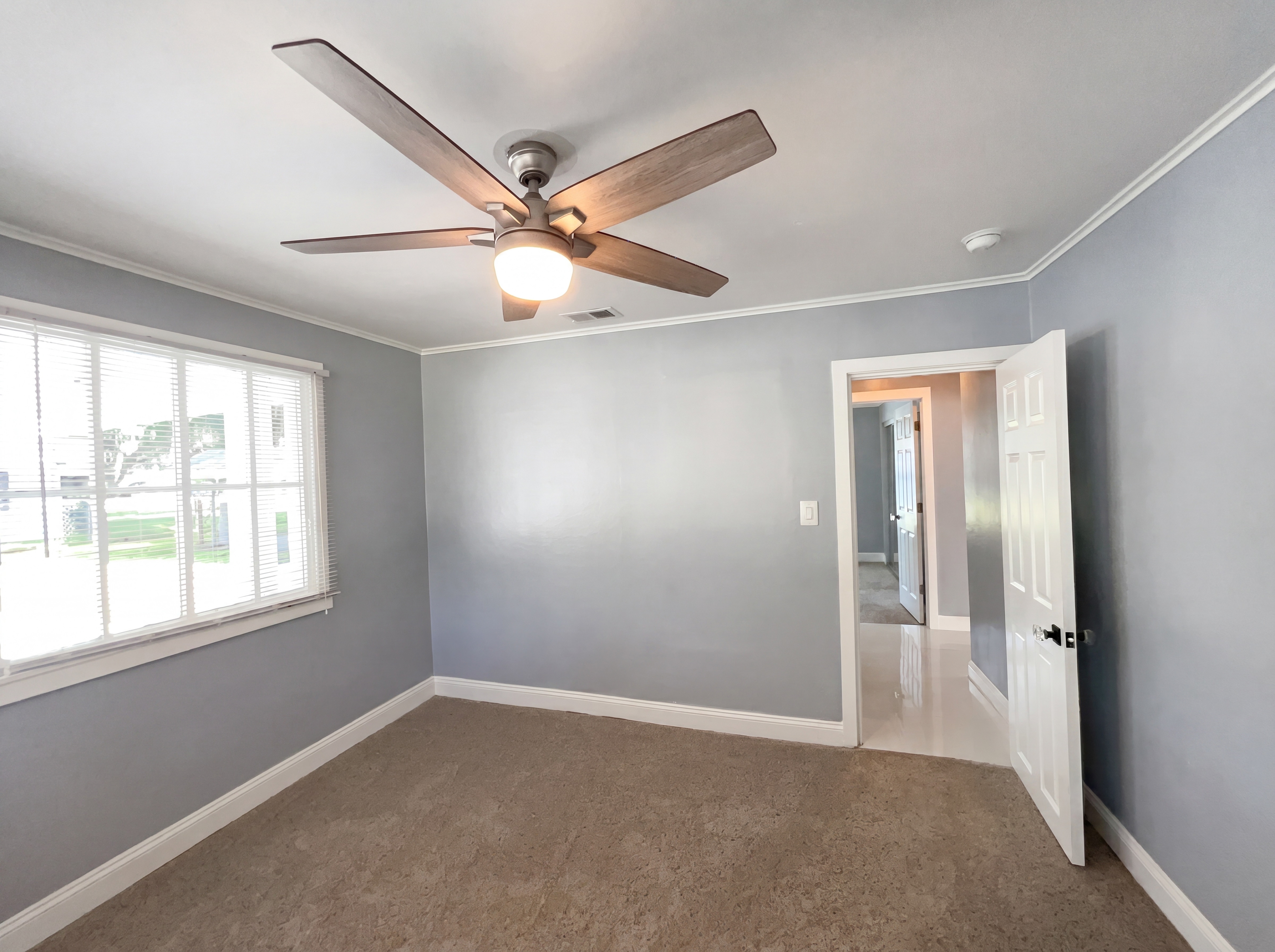 Photo 25 of 42 of 302 E Drury Ave, Kissimmee, FL