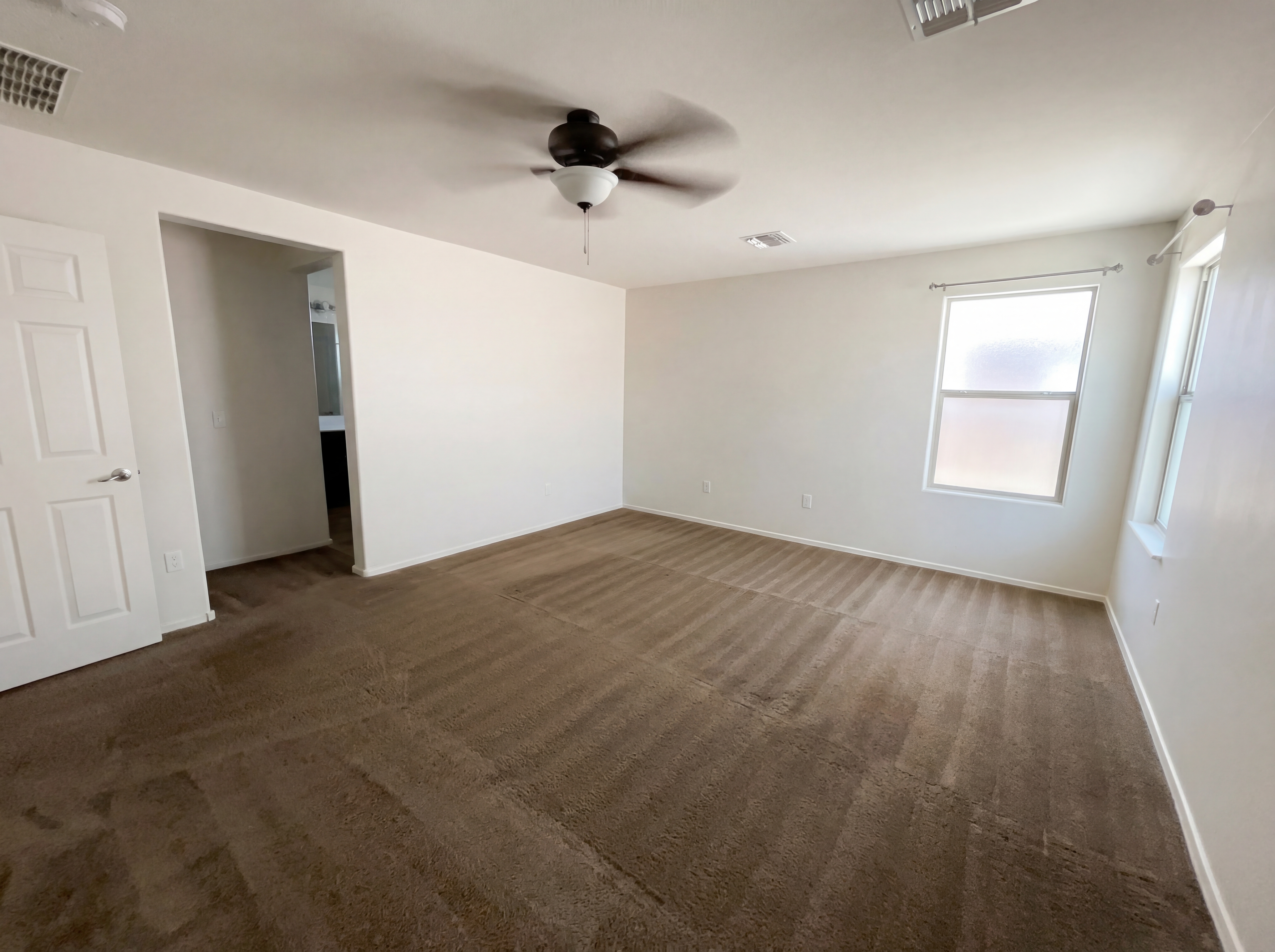 Photo 4 of 22 of 11600 W Granville Dr, Marana, AZ