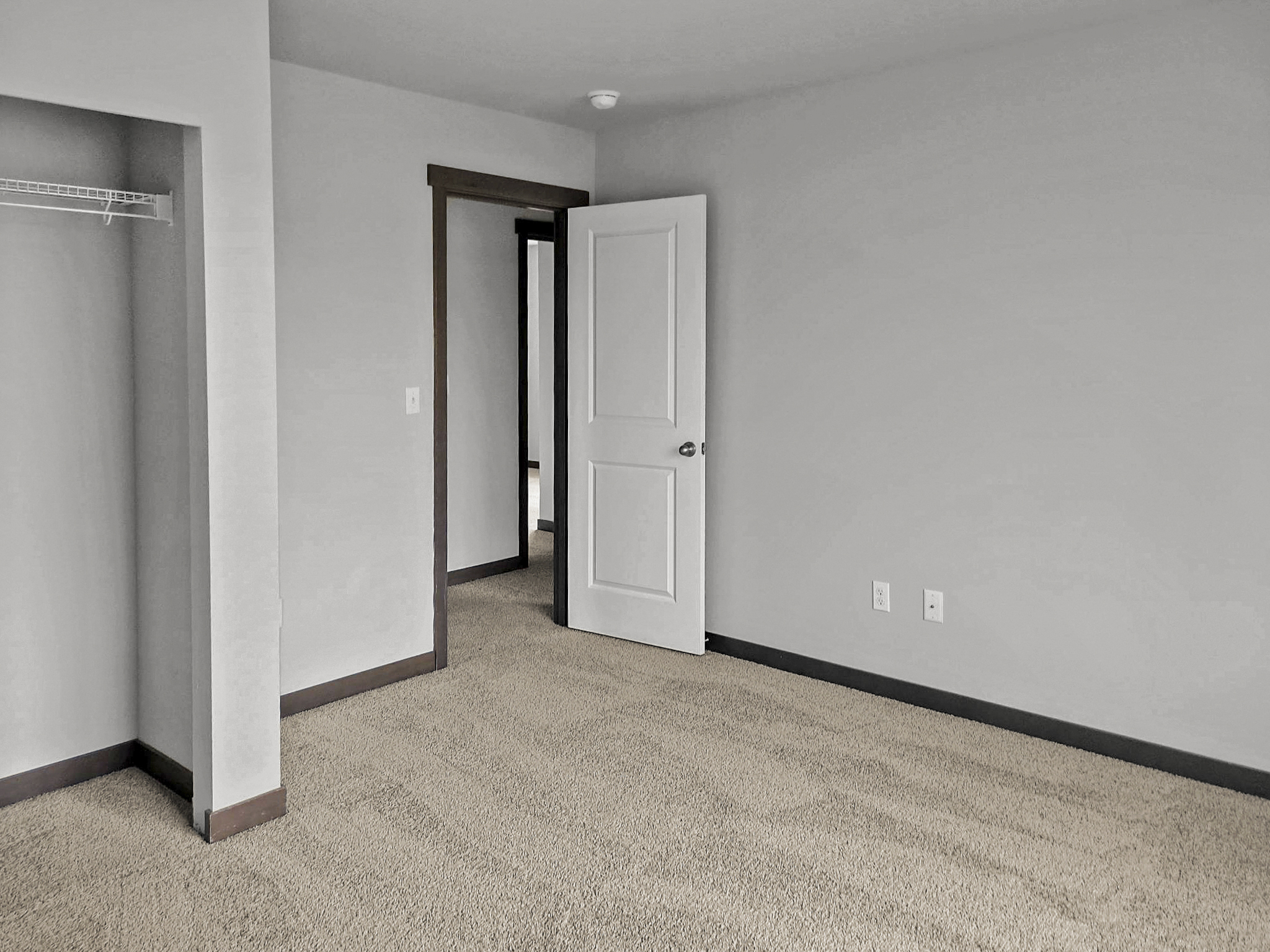 Photo 15 of 20 of 511 Debbie Dr, Sedro Woolley, WA