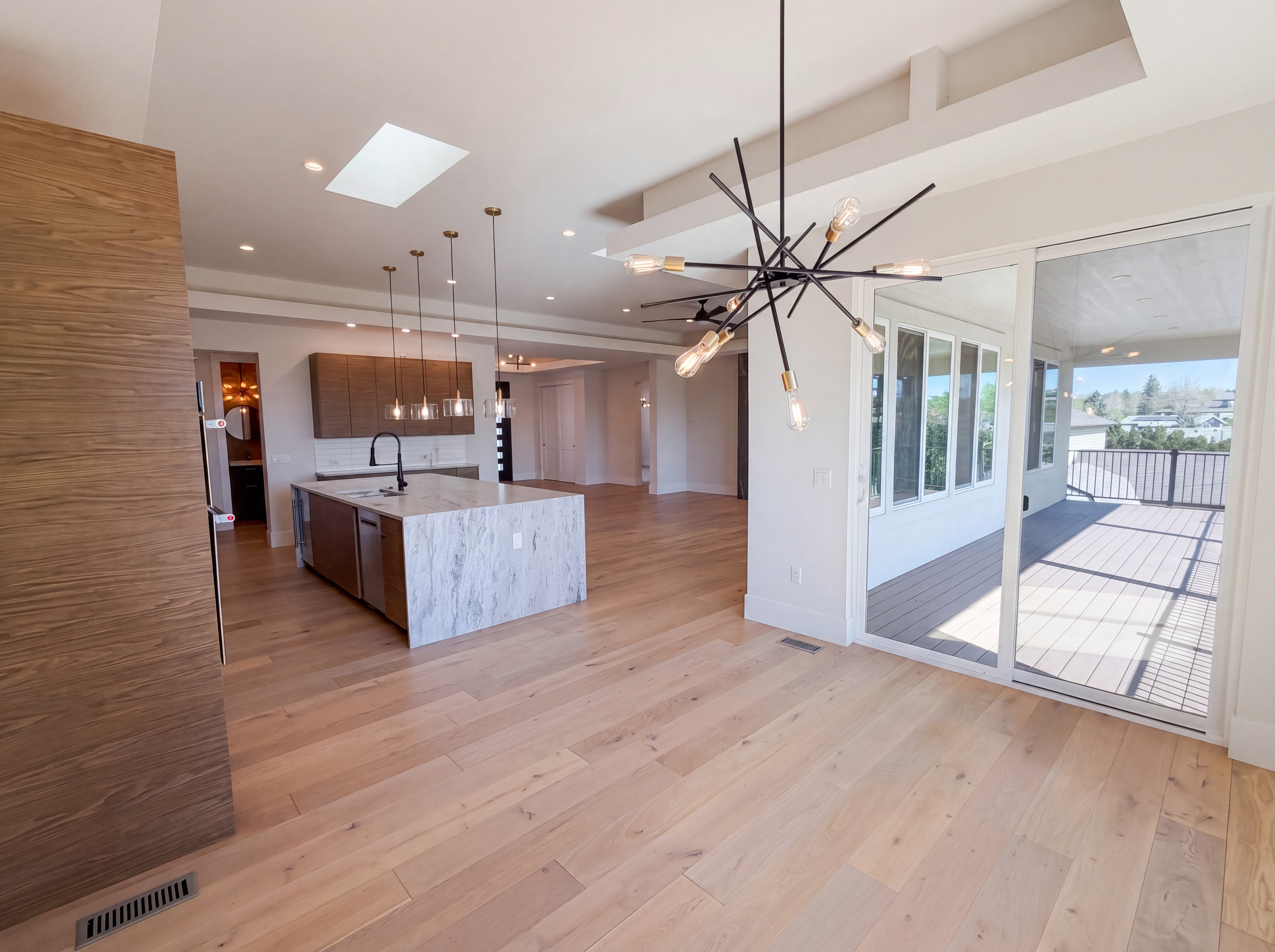Photo 8 of 42 of 8804 S Brentwood St, Littleton, CO