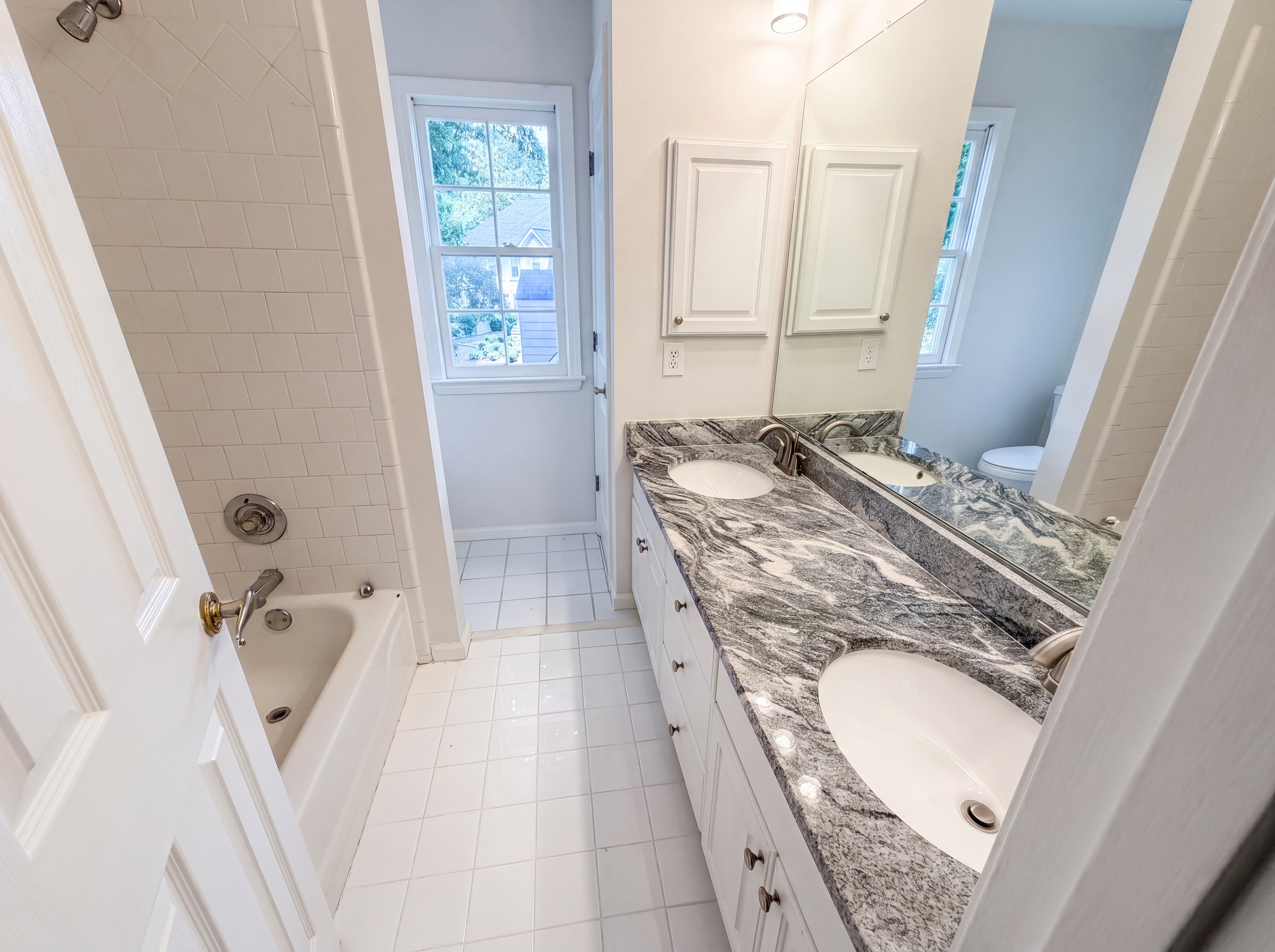 Photo 21 of 33 of 165 Fieldstone Edge, Alpharetta, GA