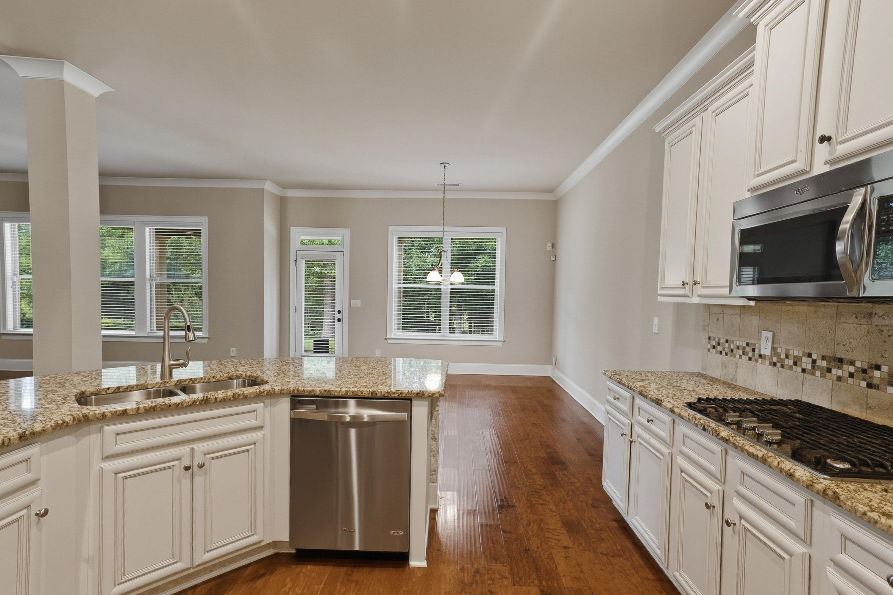 Photo 15 of 40 of 7112 Treveno Pl, Locust Grove, GA