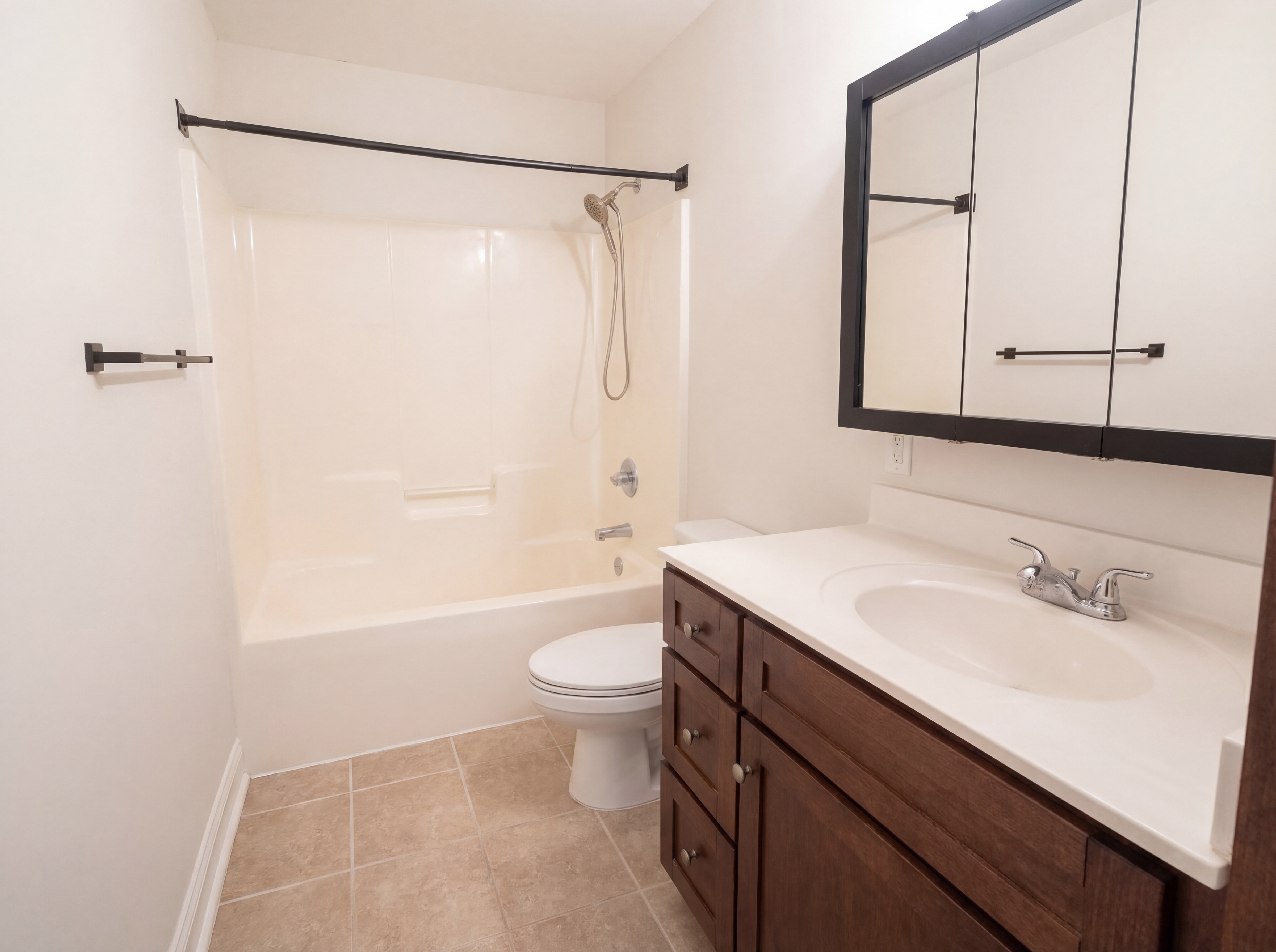 Photo 12 of 25 of 42 Harris Farm Ct, Thomasville, NC