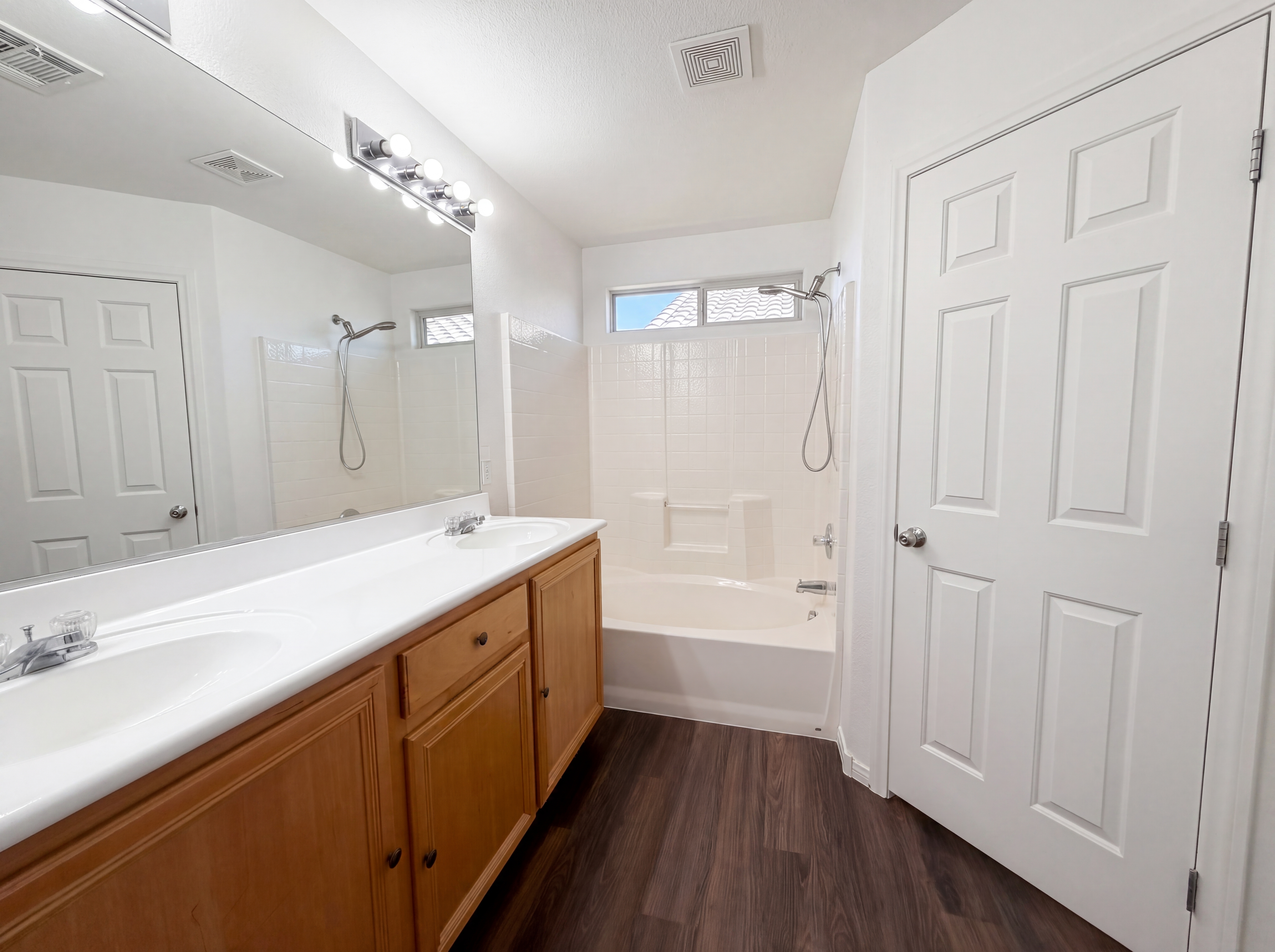Photo 6 of 24 of 10506 Yuha Desert Ct, Las Vegas, NV