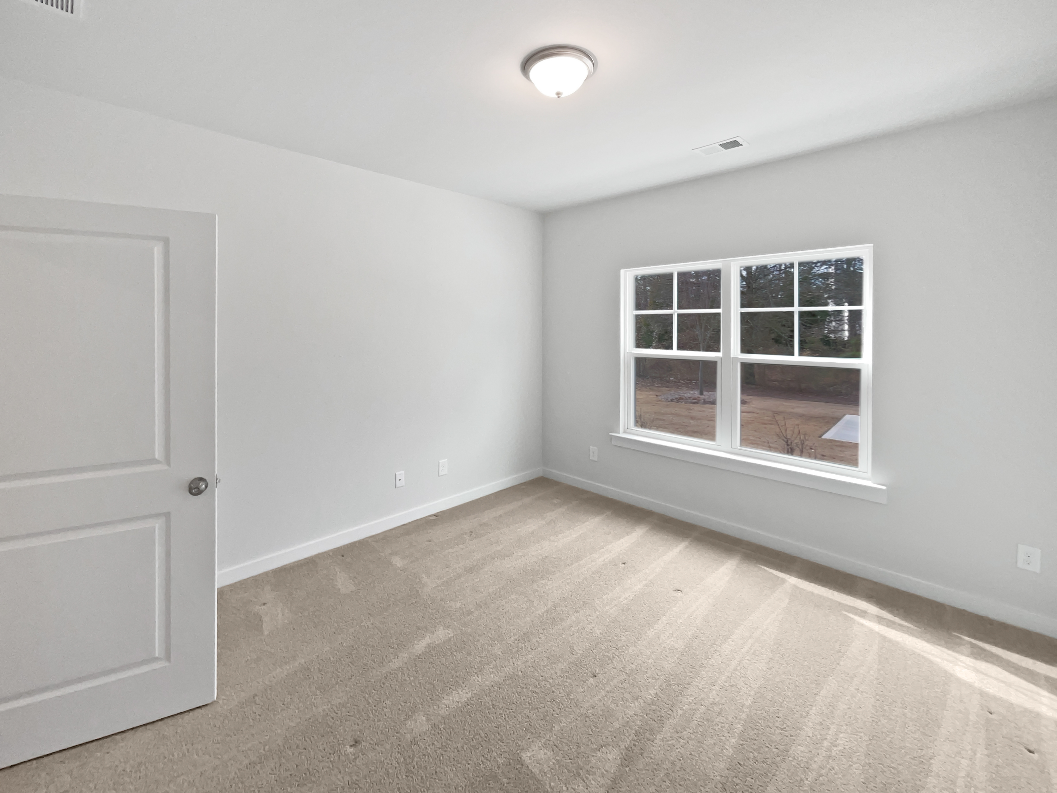 Photo 16 of 22 of 2976 Rambler Dr, Loganville, GA