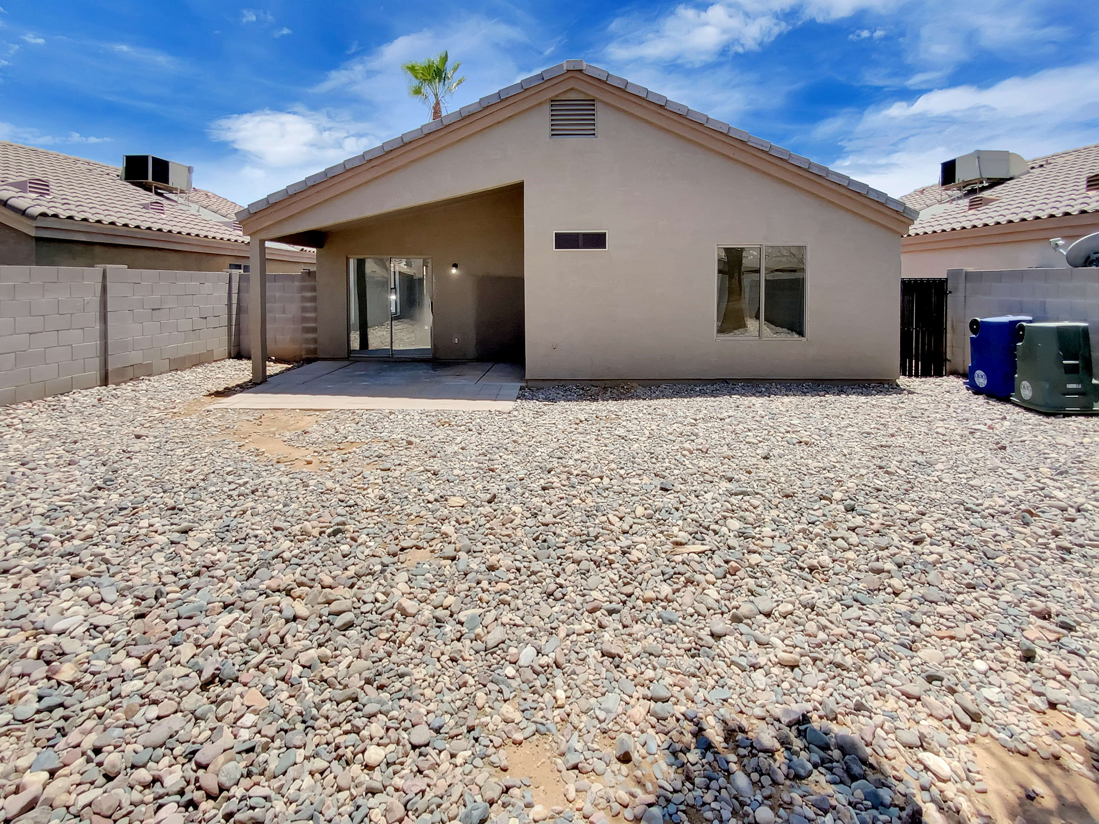 Photo 8 of 27 of 13030 W Hearn Rd, El Mirage, AZ