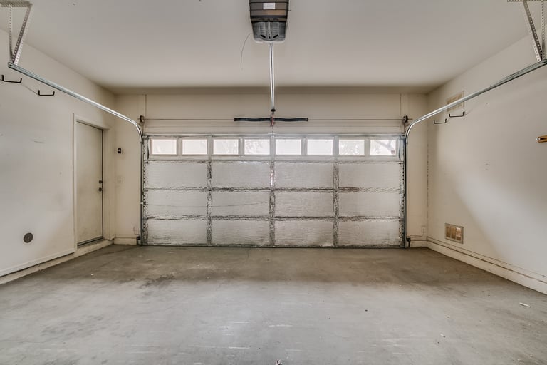 Photo 28 of 34 - 2230 E Wayland Dr, Phoenix, AZ 85040