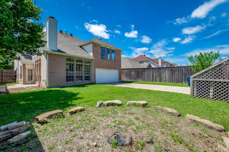 Photo 7 of 24 - 11250 Las Polamas Dr, Frisco, TX 75033