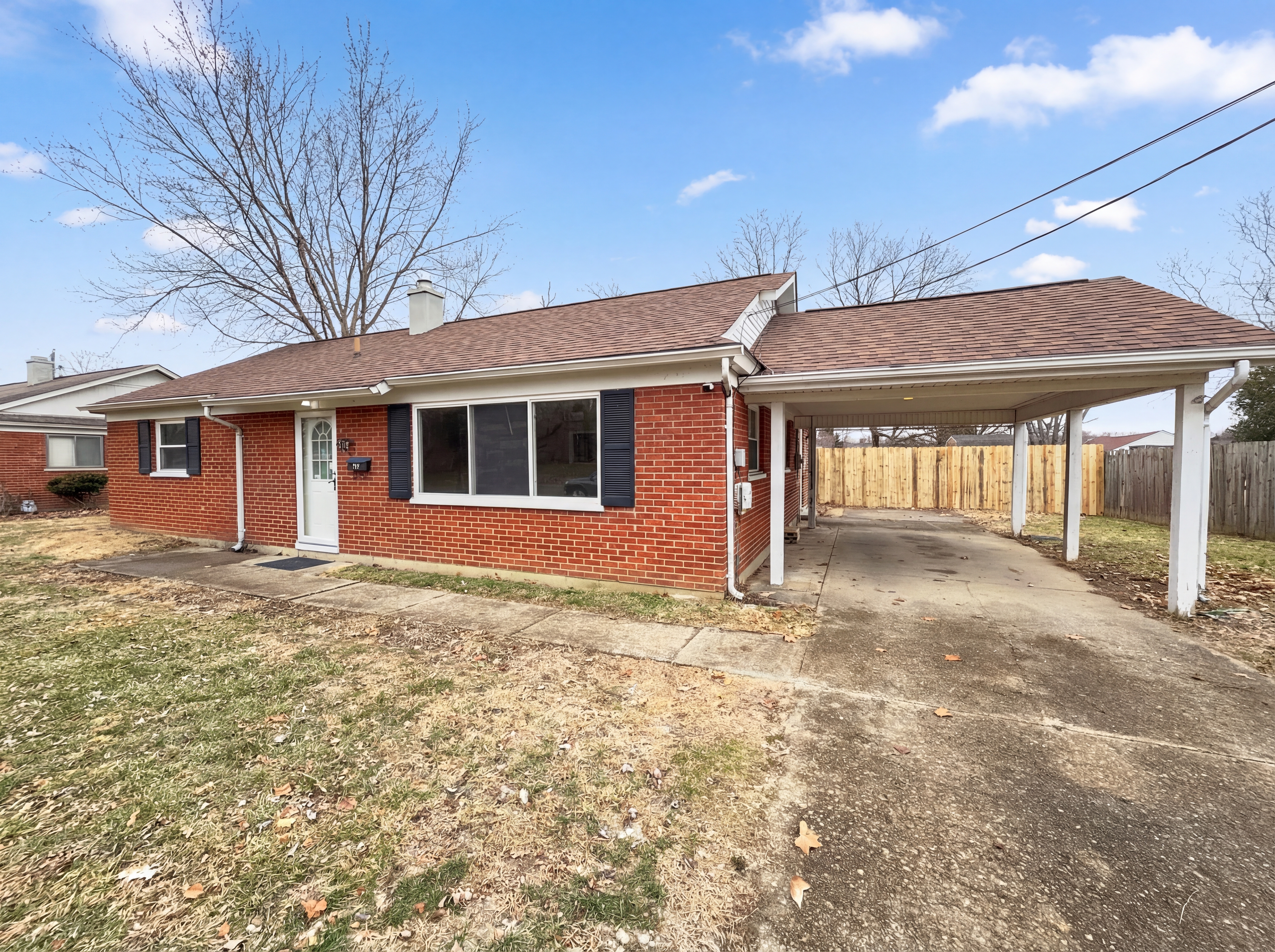 Photo 7 of 20 of 210 Littlebrook Dr, Fairfield, OH