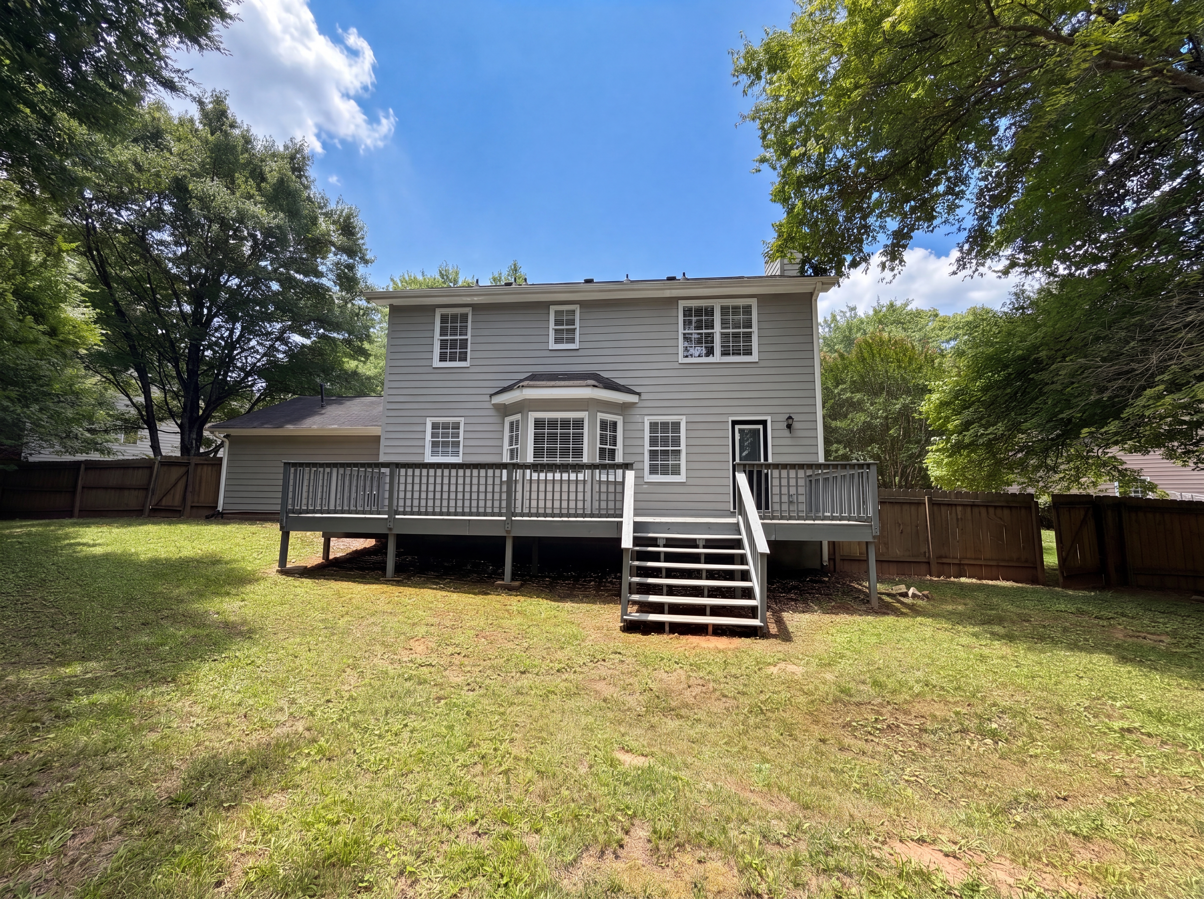 Photo 5 of 23 of 4078 Tara Ct, Loganville, GA