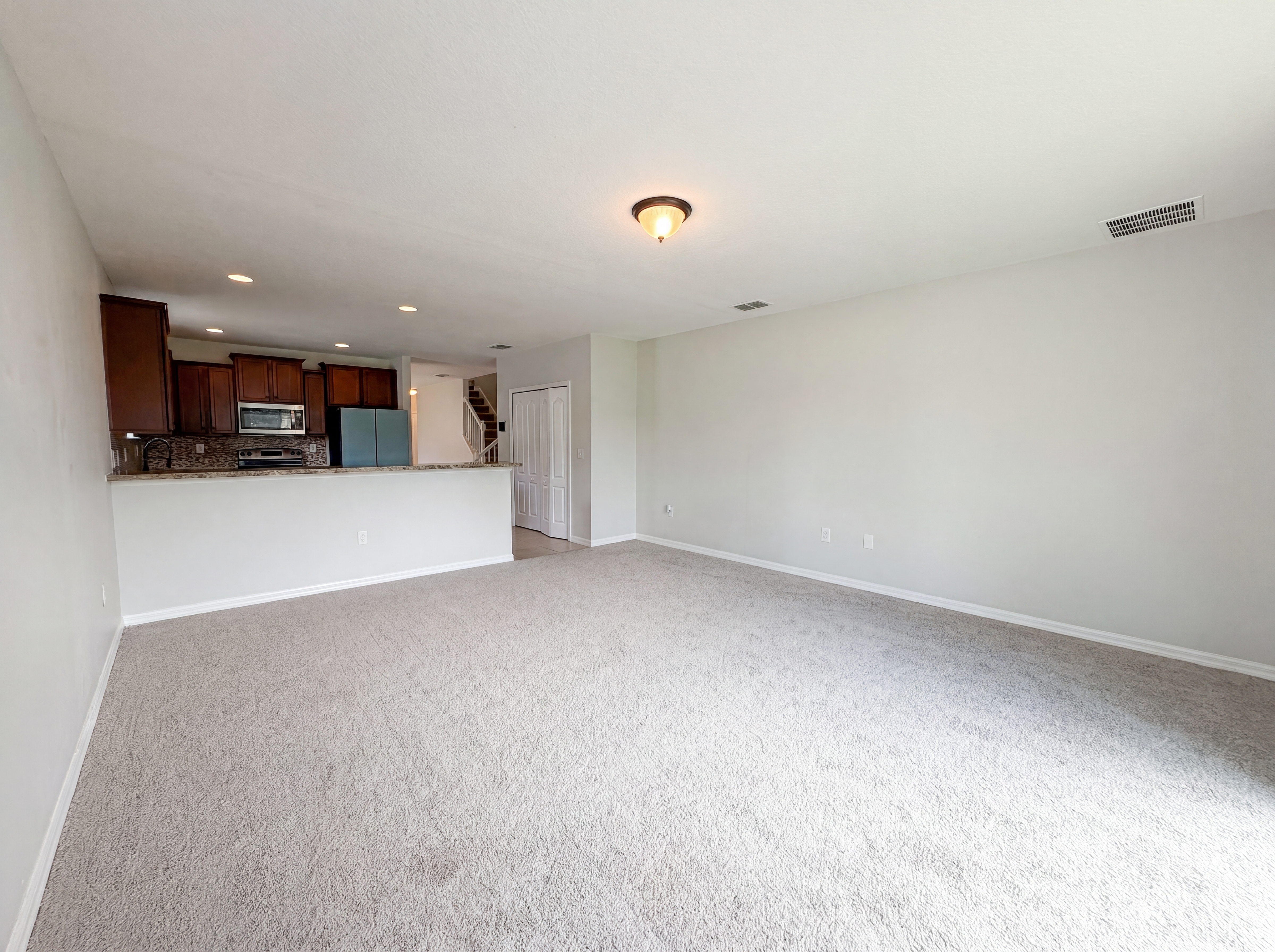 Photo 10 of 22 of 4876 Grassy Knoll Dr, Tavares, FL
