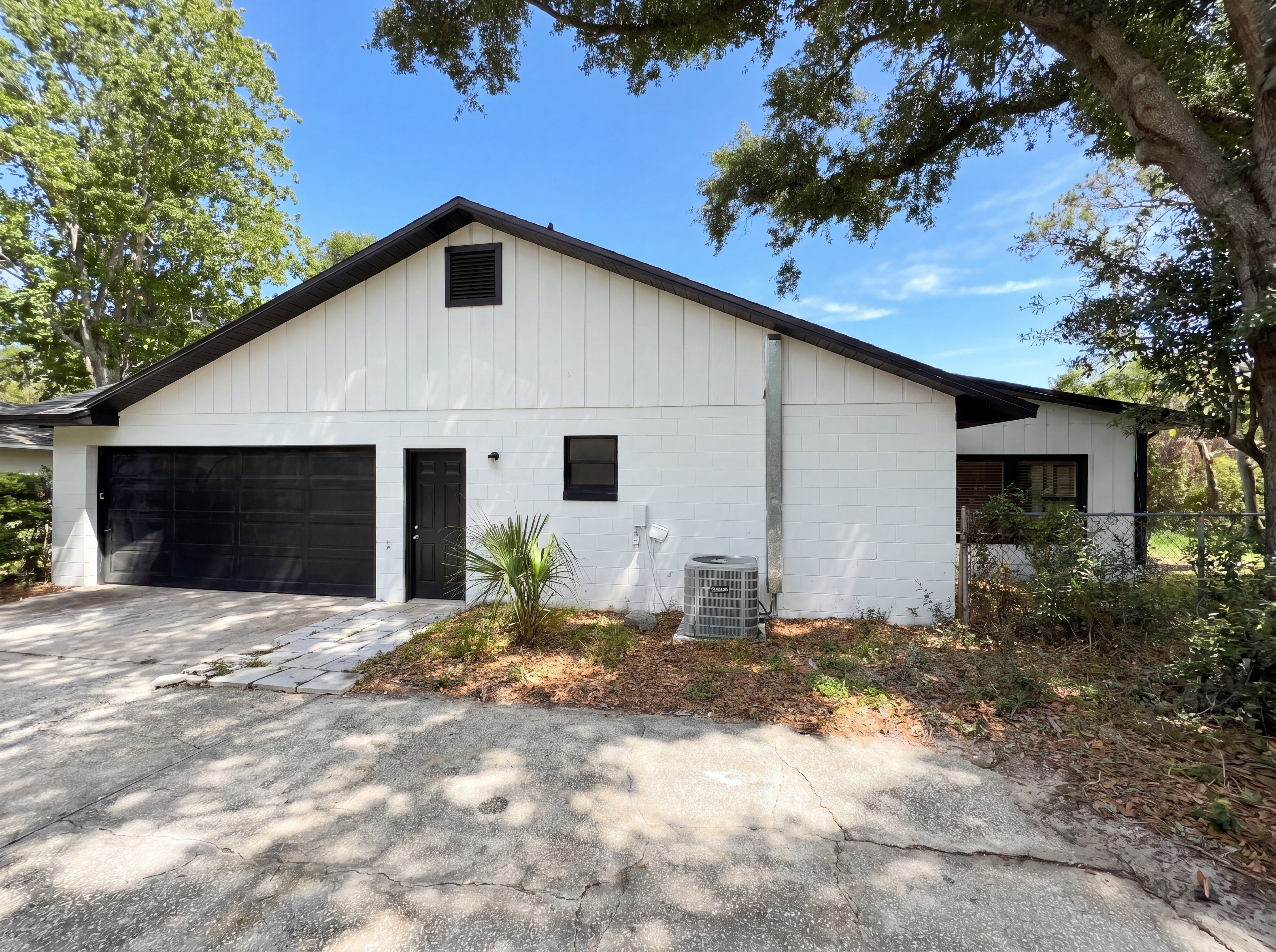 Photo 19 of 21 of 199 E Crest Ave, Winter Garden, FL