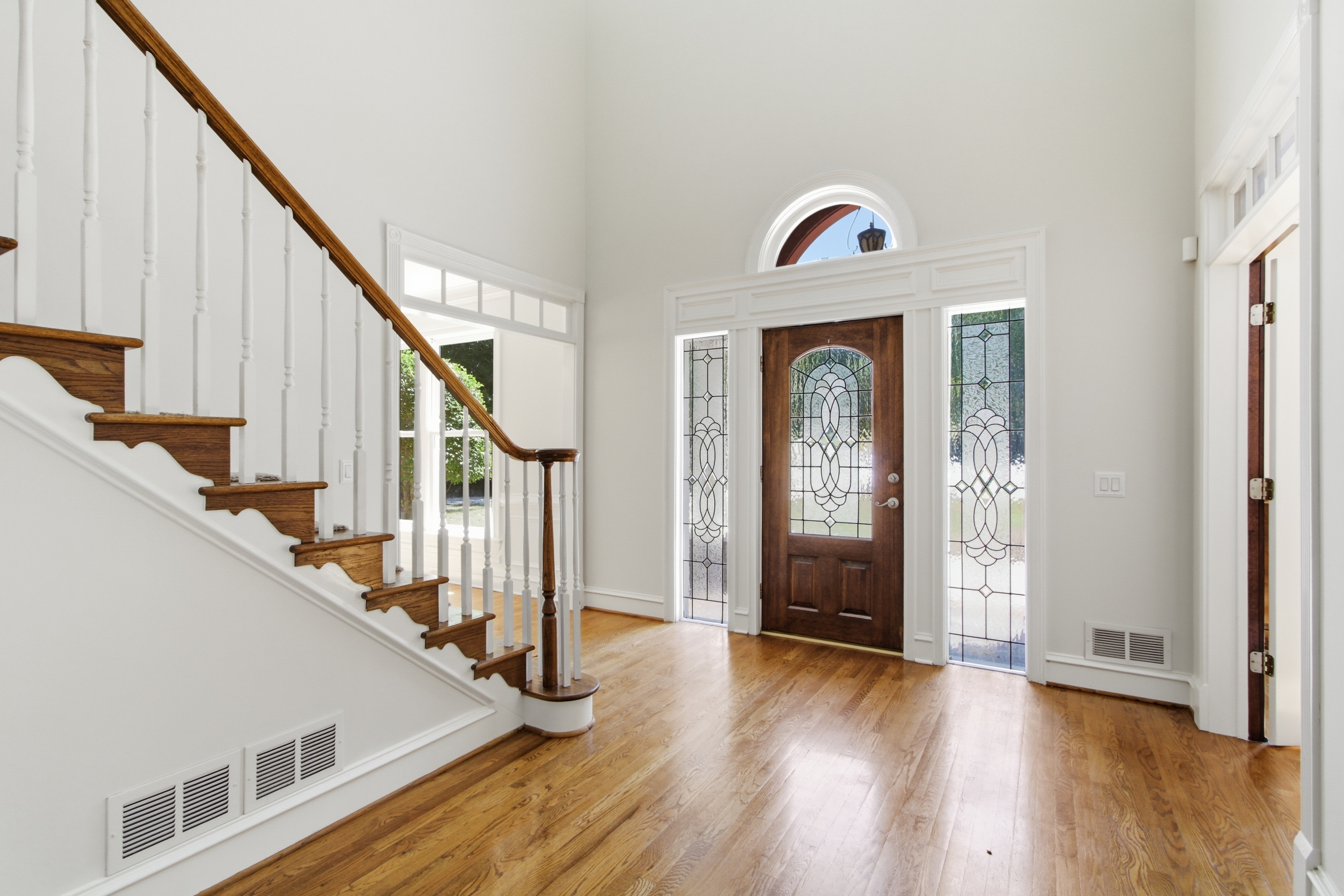 Photo 6 of 65 of 2960 Vail Valley Ct, Snellville, GA